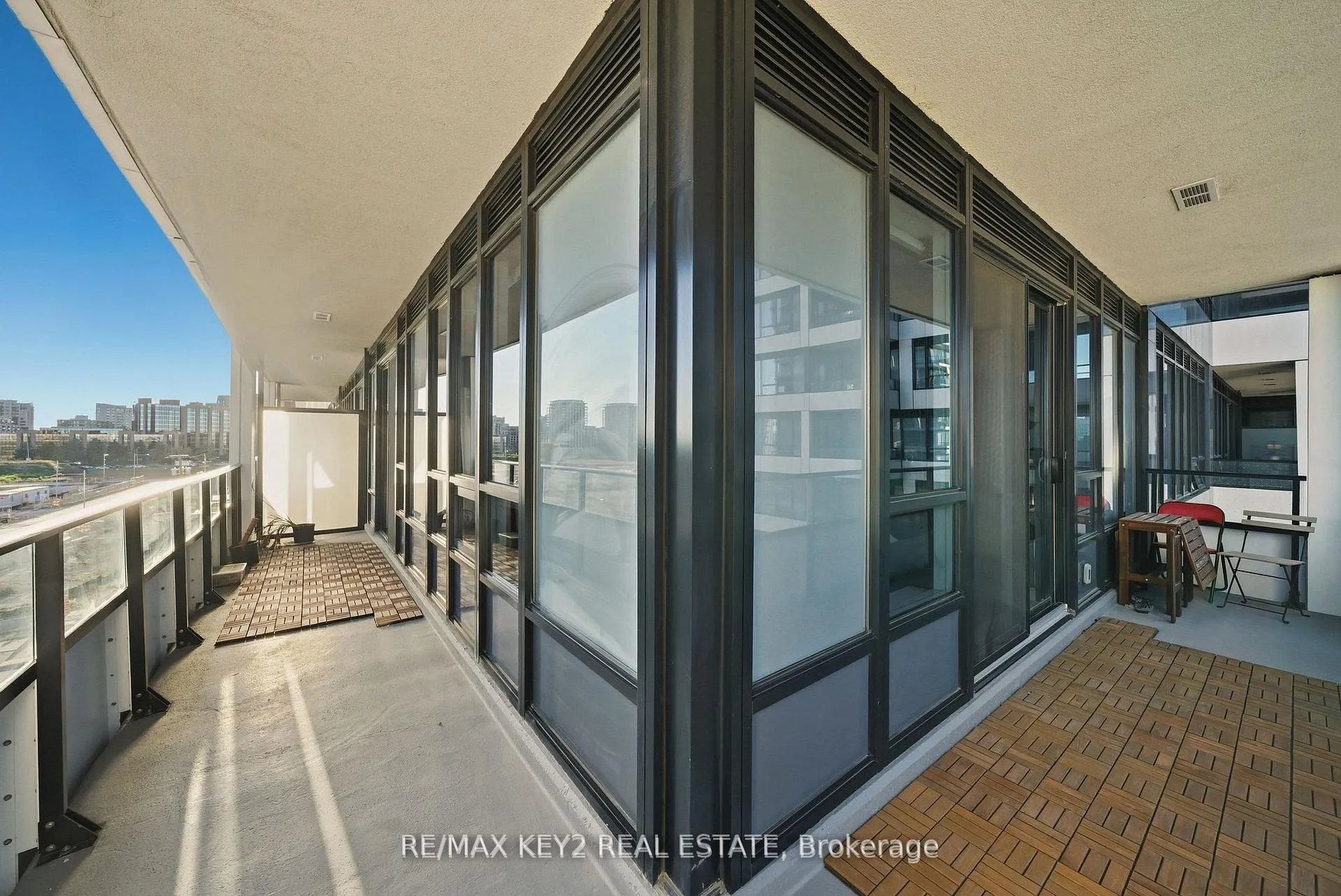 Photo 16 of Unit 601, 38 Water Walk Drive, Markham, Unionville — HOMEH