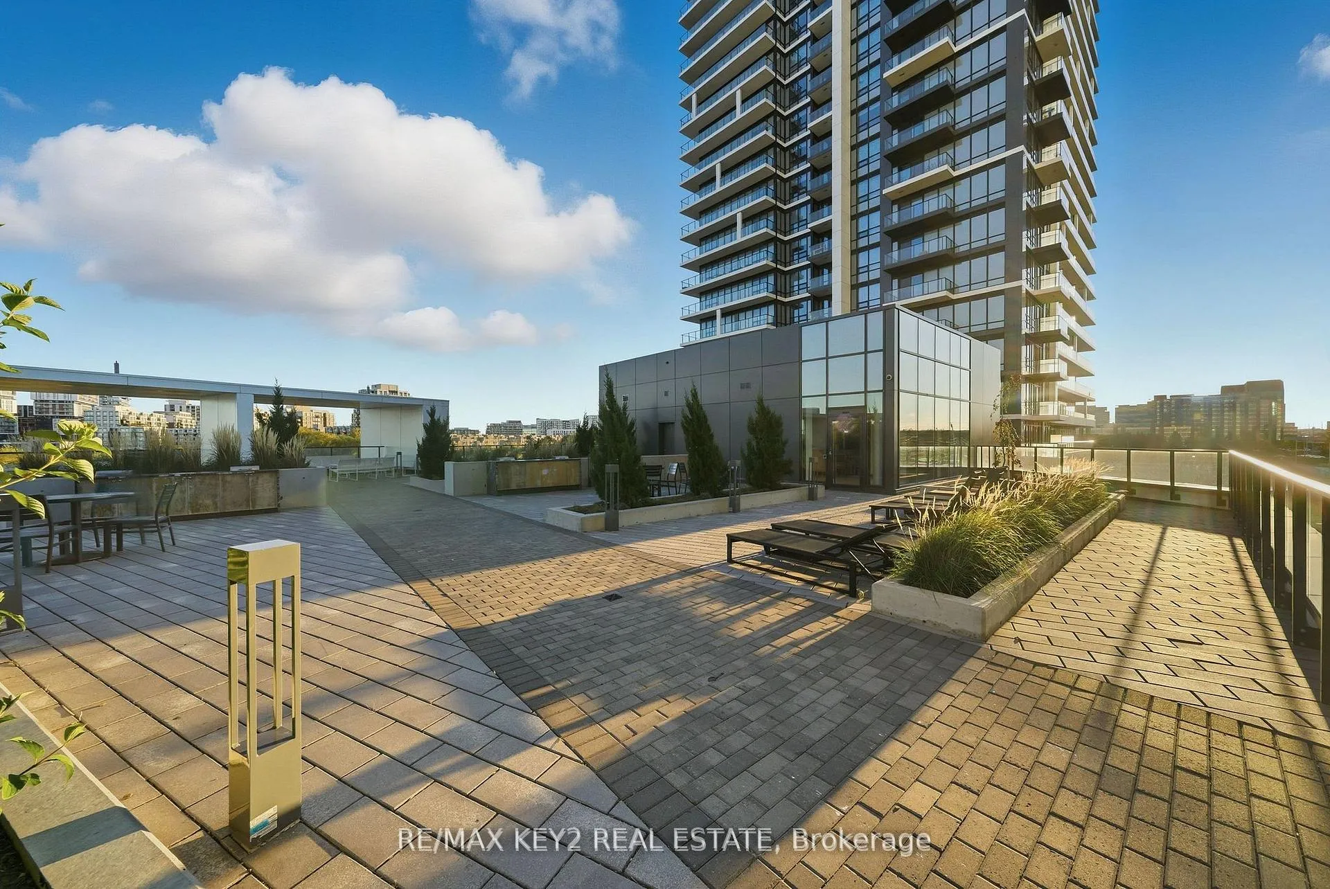 Photo 31 of Unit 601, 38 Water Walk Drive, Markham, Unionville — HOMEH