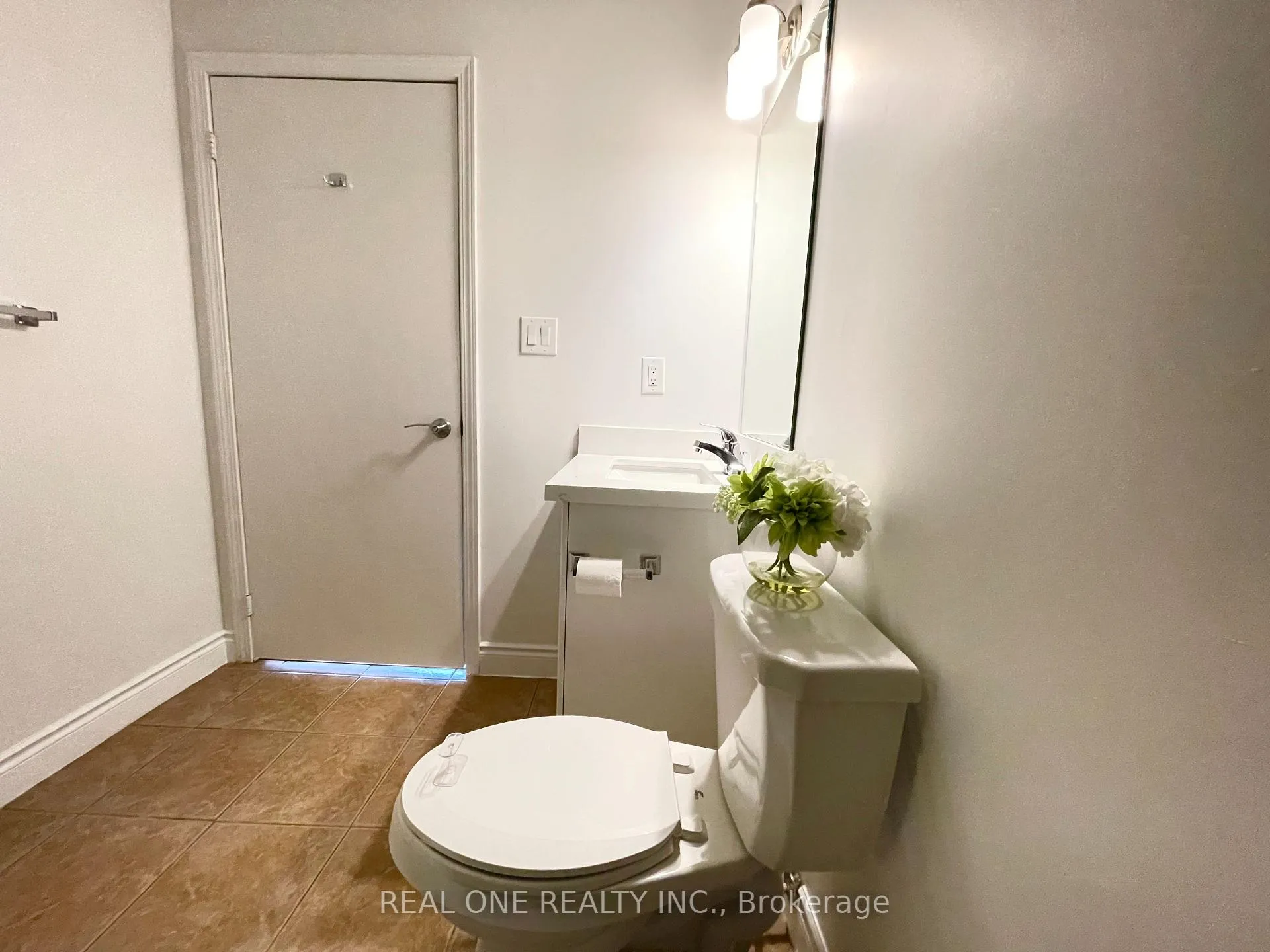 Photo 12 of Unit 217, 25 Richgrove Drive, Etobicoke, Willowridge-Martingrove-Richview — HOMEH