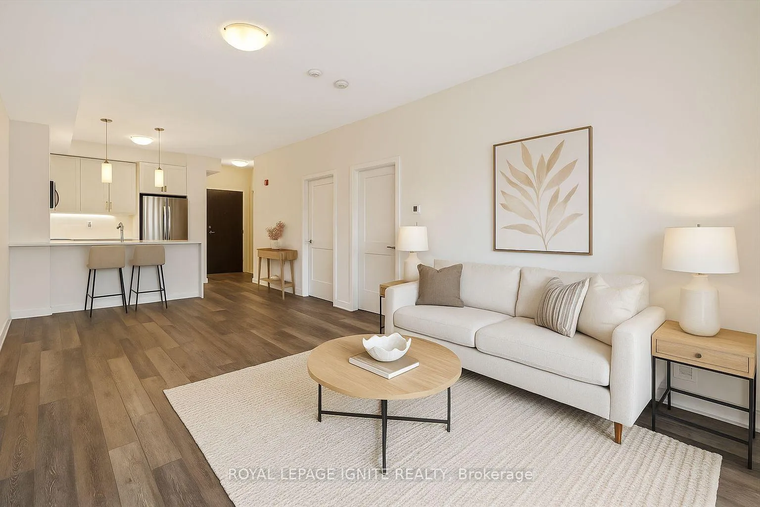 Photo 3 of Unit 228, 50 Lakebreeze Drive, Clarington, Newcastle — HOMEH