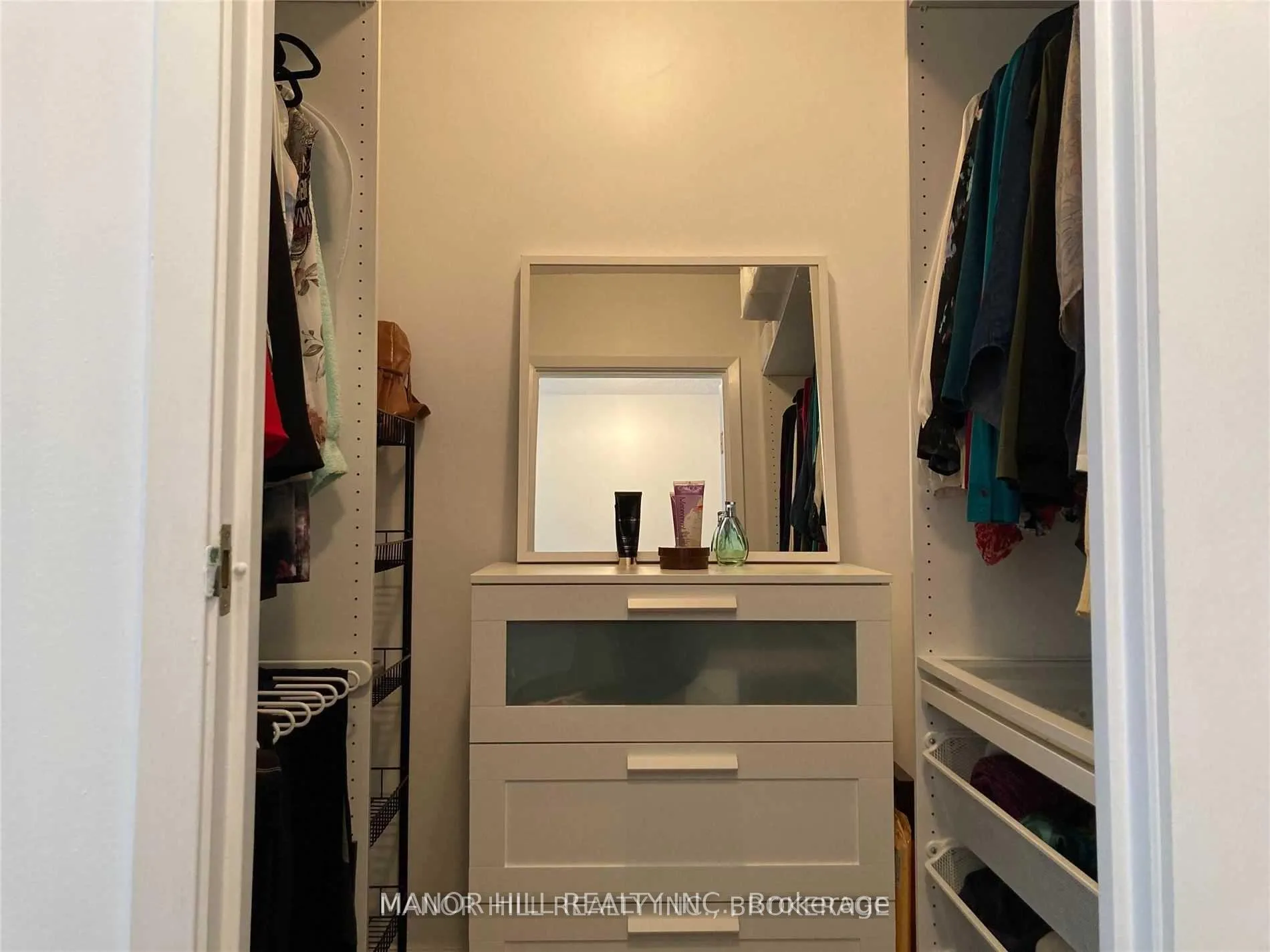 Photo 7 of Unit 325, 222 The Esplanade, Toronto, Waterfront Communities — HOMEH