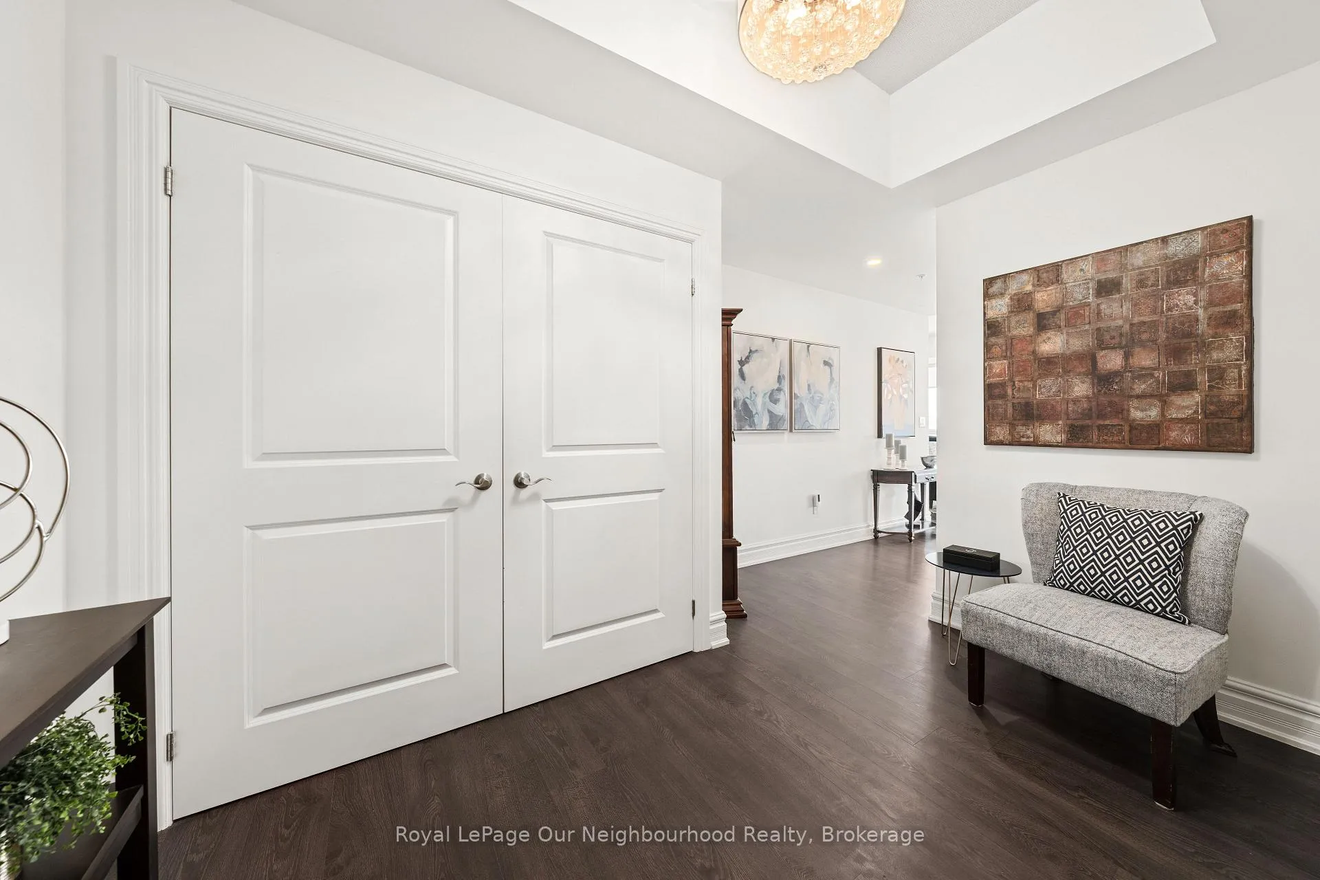 Photo 4 of Unit 404, 109 King Avenue E, Clarington, Newcastle — HOMEH