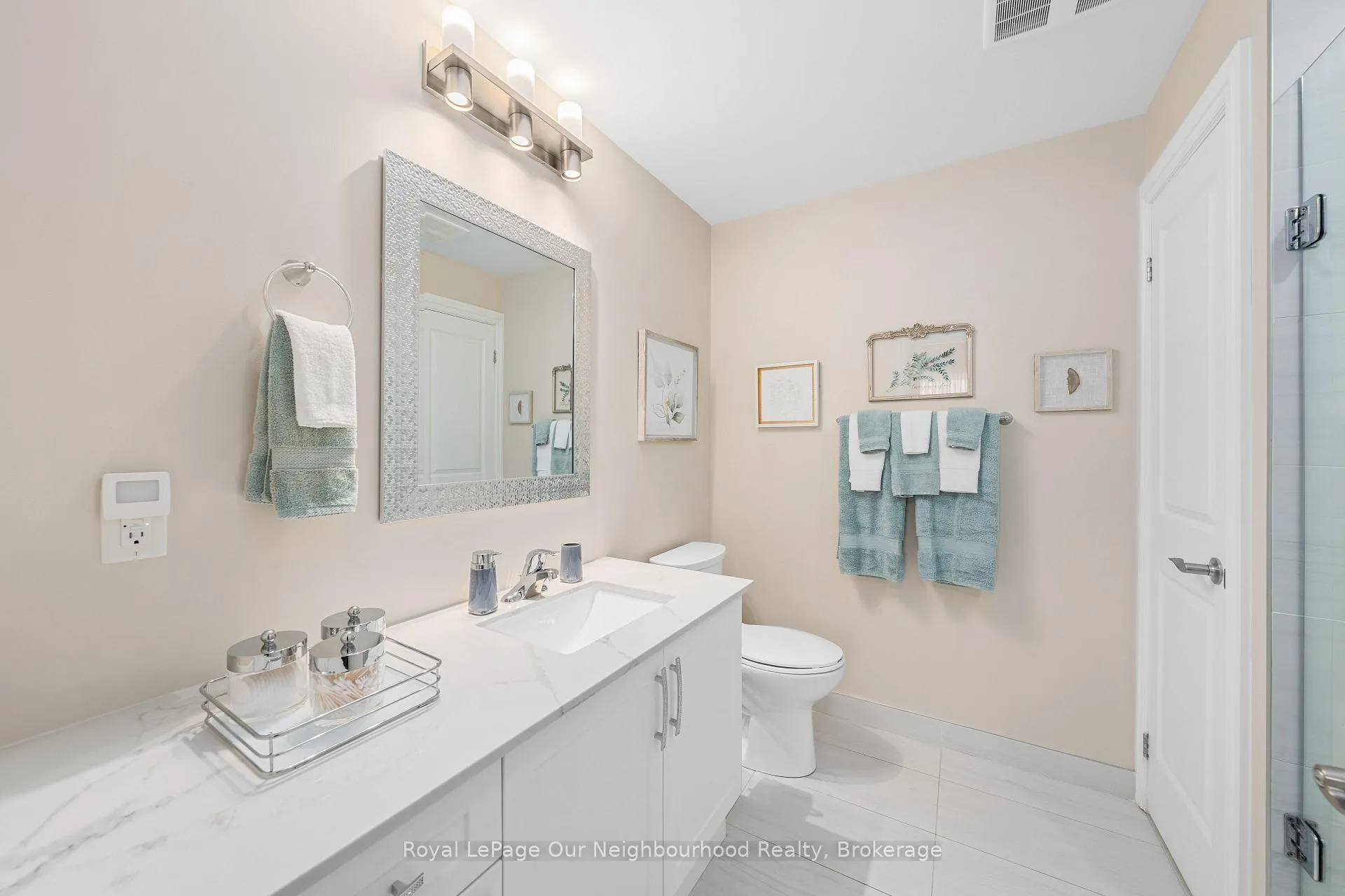 Photo 18 of Unit 404, 109 King Avenue E, Clarington, Newcastle — HOMEH