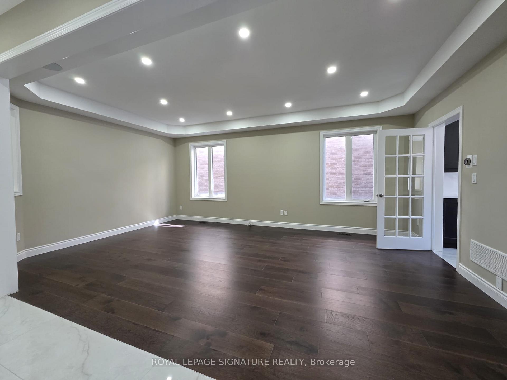 Photo 4 of 152 Mcknight Avenue, Hamilton, Waterdown — HOMEH