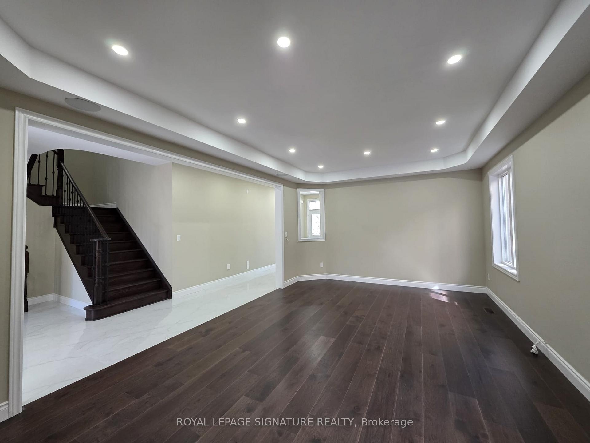 Photo 5 of 152 Mcknight Avenue, Hamilton, Waterdown — HOMEH