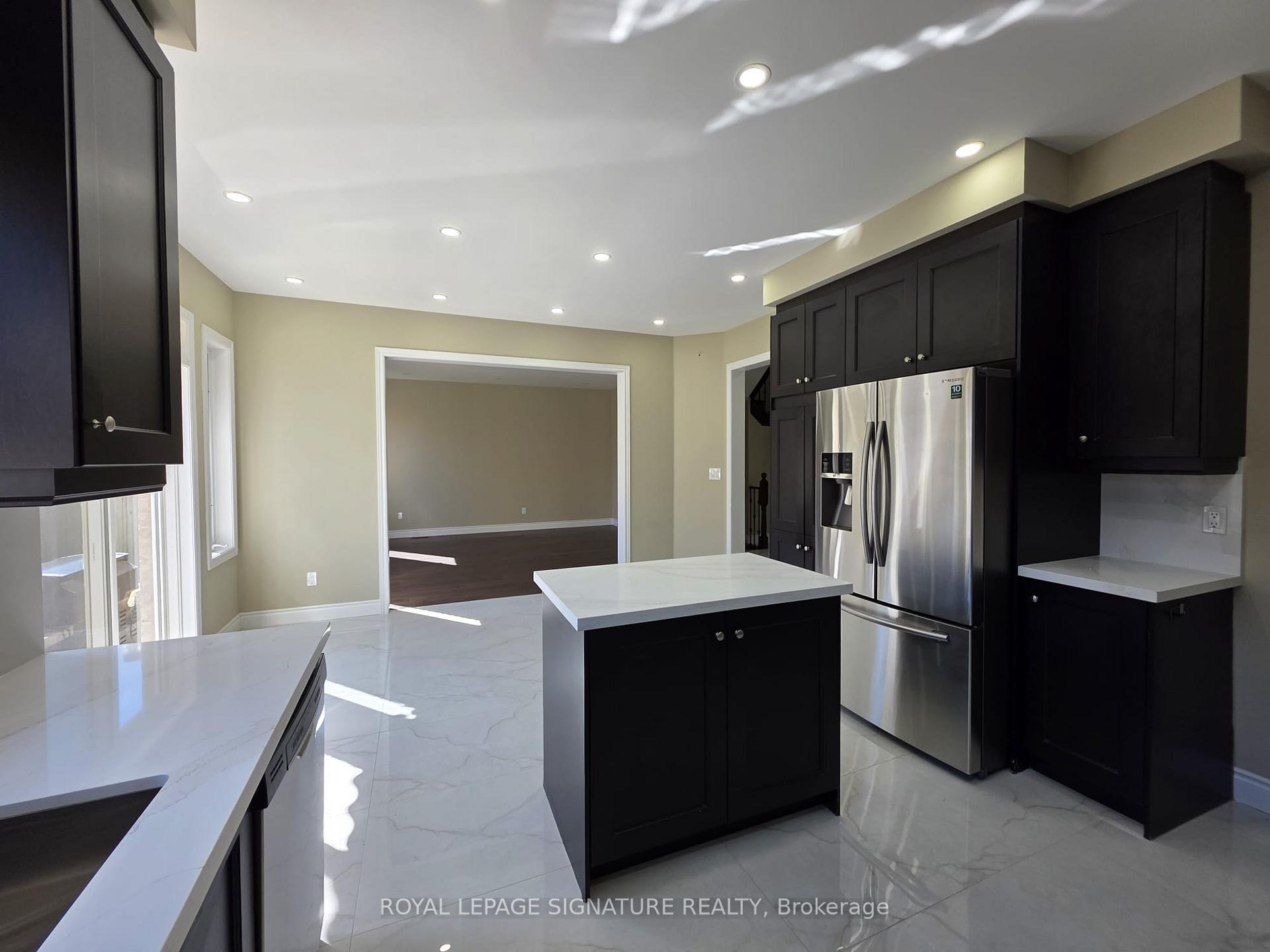 Photo 8 of 152 Mcknight Avenue, Hamilton, Waterdown — HOMEH