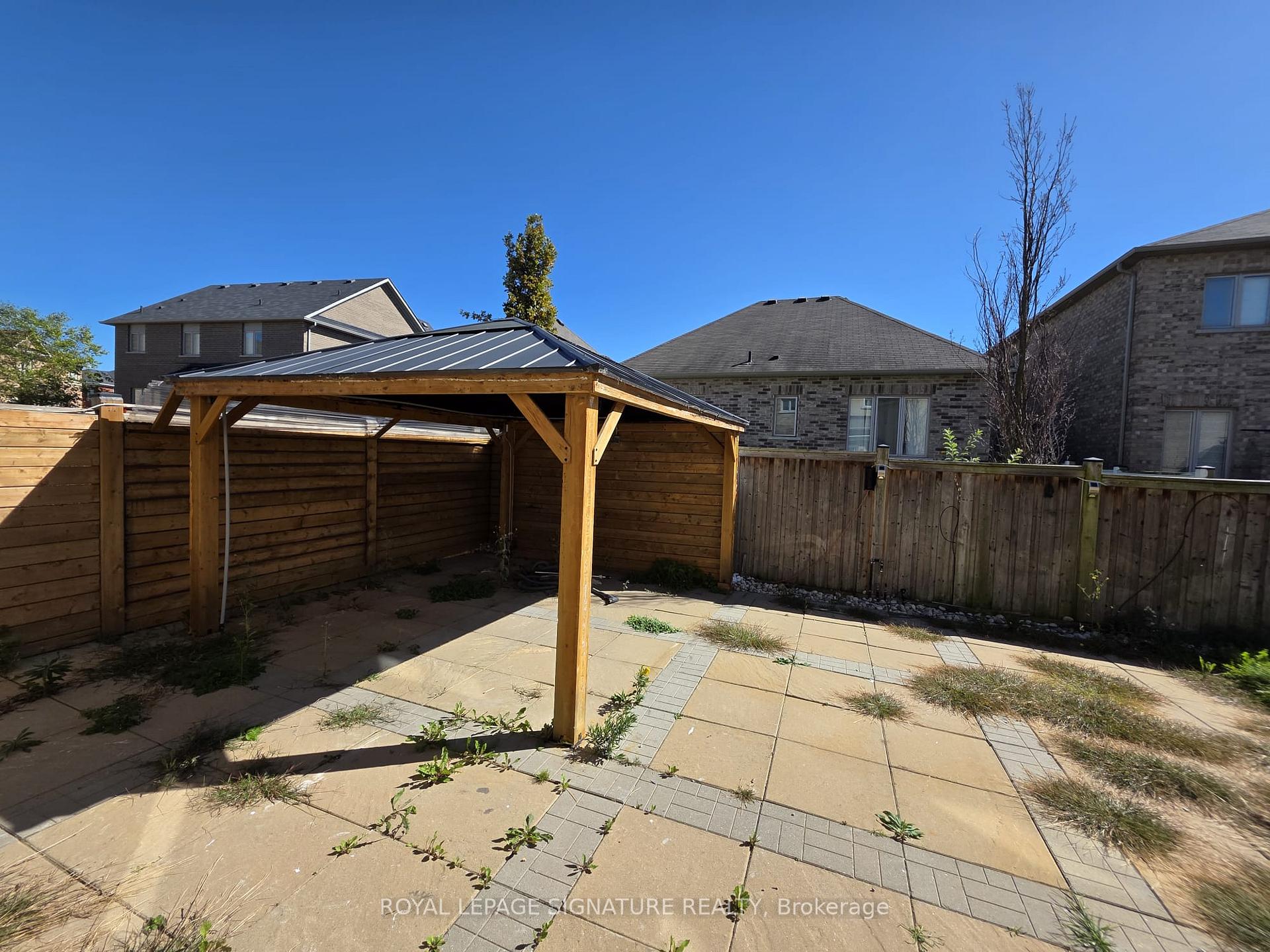 Photo 32 of 152 Mcknight Avenue, Hamilton, Waterdown — HOMEH