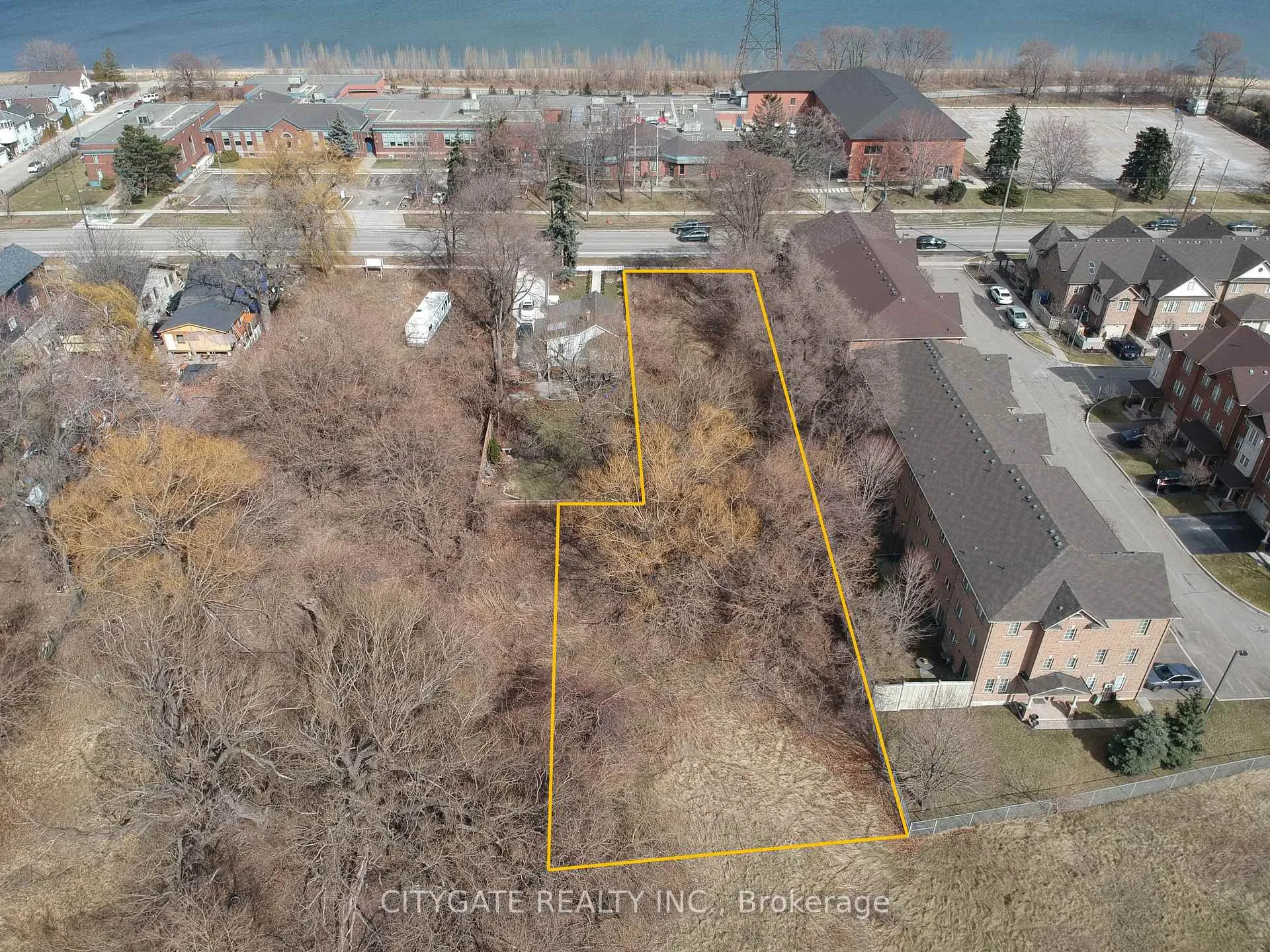 Photo 2 of 480 Beach Boulevard, Hamilton, Hamilton Beach — HOMEH