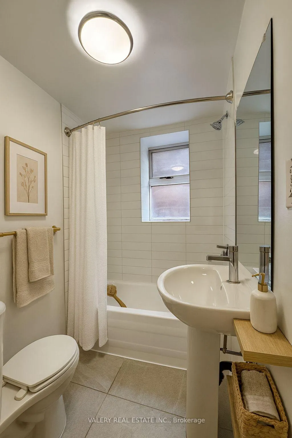 Photo 6 of Unit 103, 391 Sherbourne Street, Toronto, Cabbagetown-South St. James Town — HOMEH