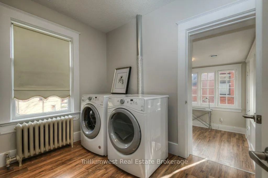 Photo 20 of 54 Park Street, Kitchener, Cherry Hill — HOMEH