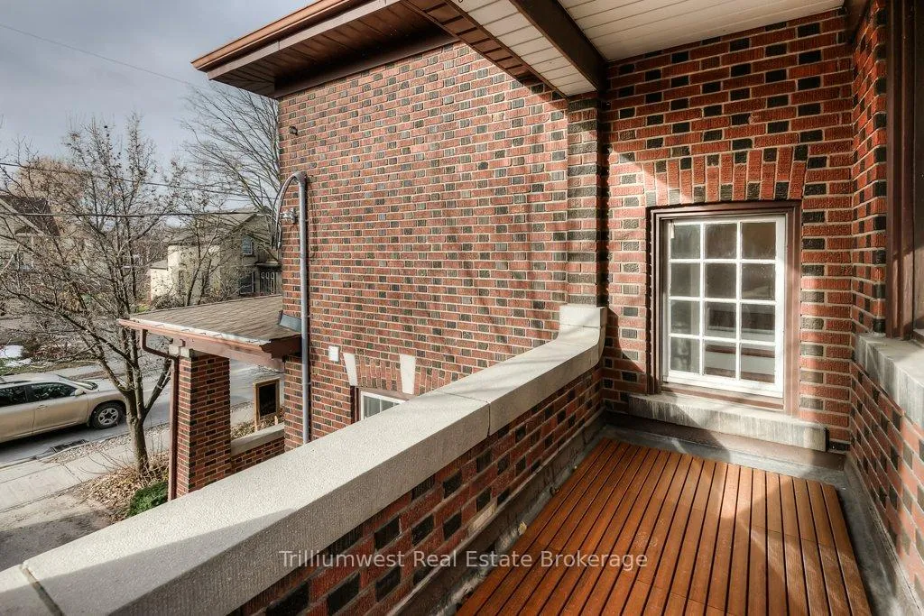 Photo 22 of 54 Park Street, Kitchener, Cherry Hill — HOMEH