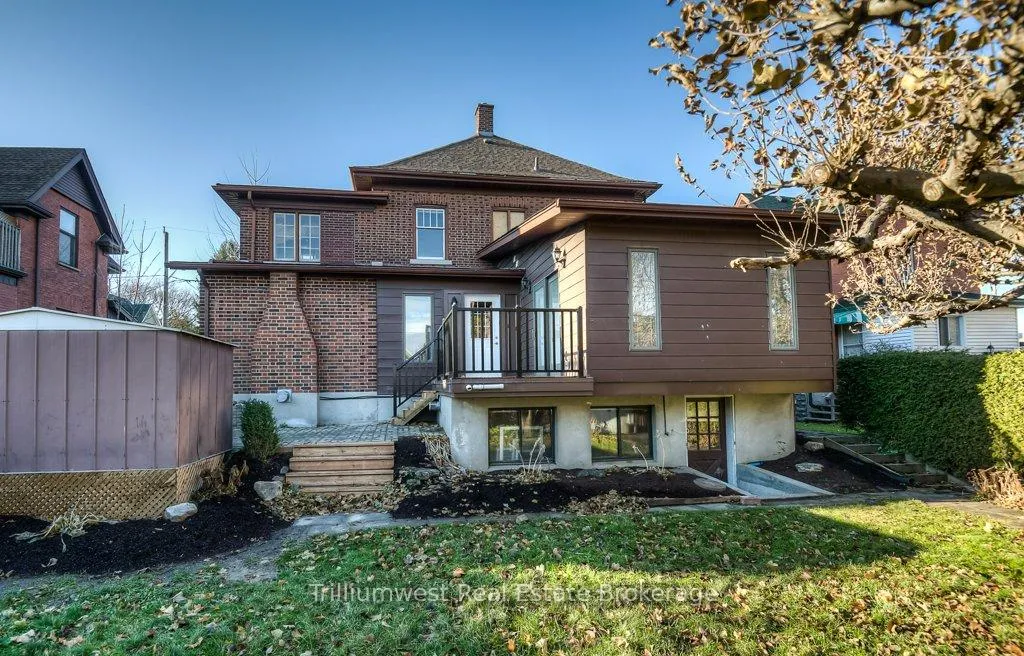 Photo 23 of 54 Park Street, Kitchener, Cherry Hill — HOMEH