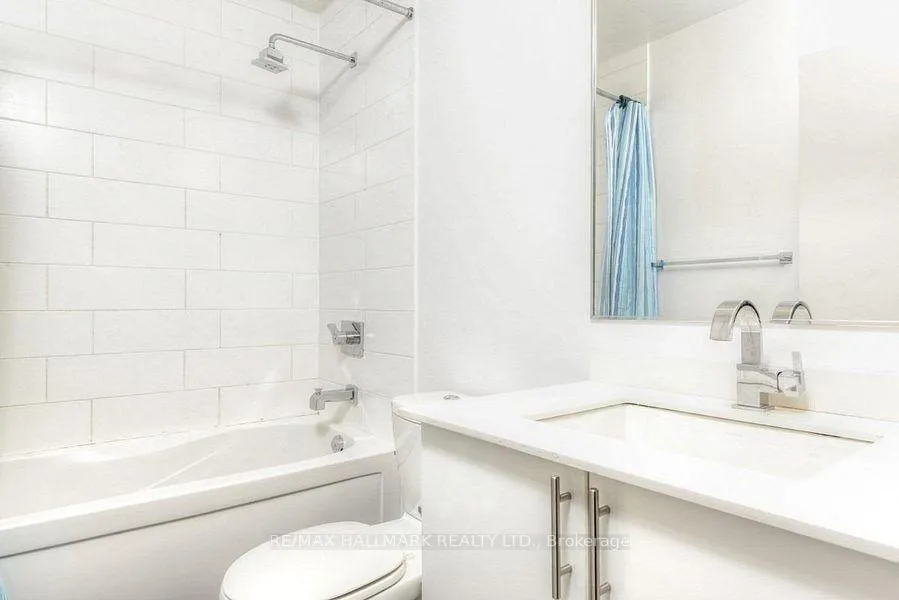 Photo 6 of Unit 2011, 225 Sackville Street, Toronto, Regent Park — HOMEH