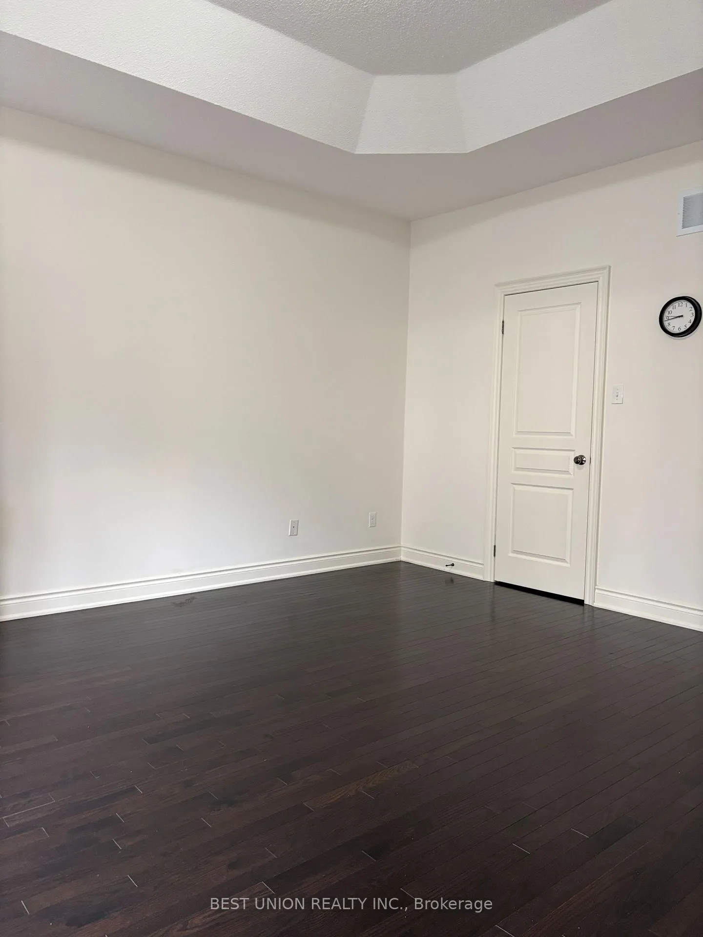 Photo 8 of 52 Manila Street, Markham, Berczy — HOMEH