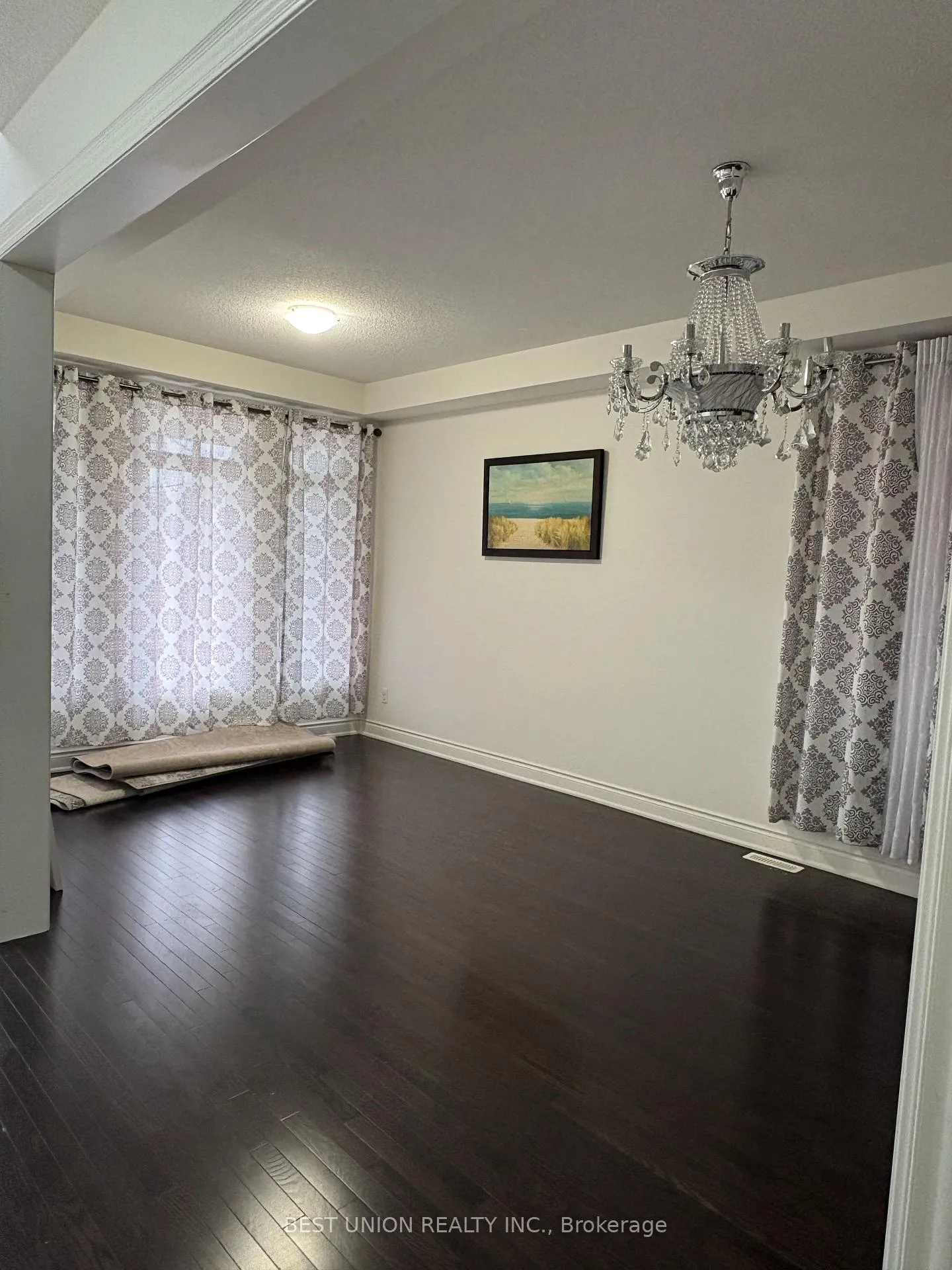 Photo 17 of 52 Manila Street, Markham, Berczy — HOMEH