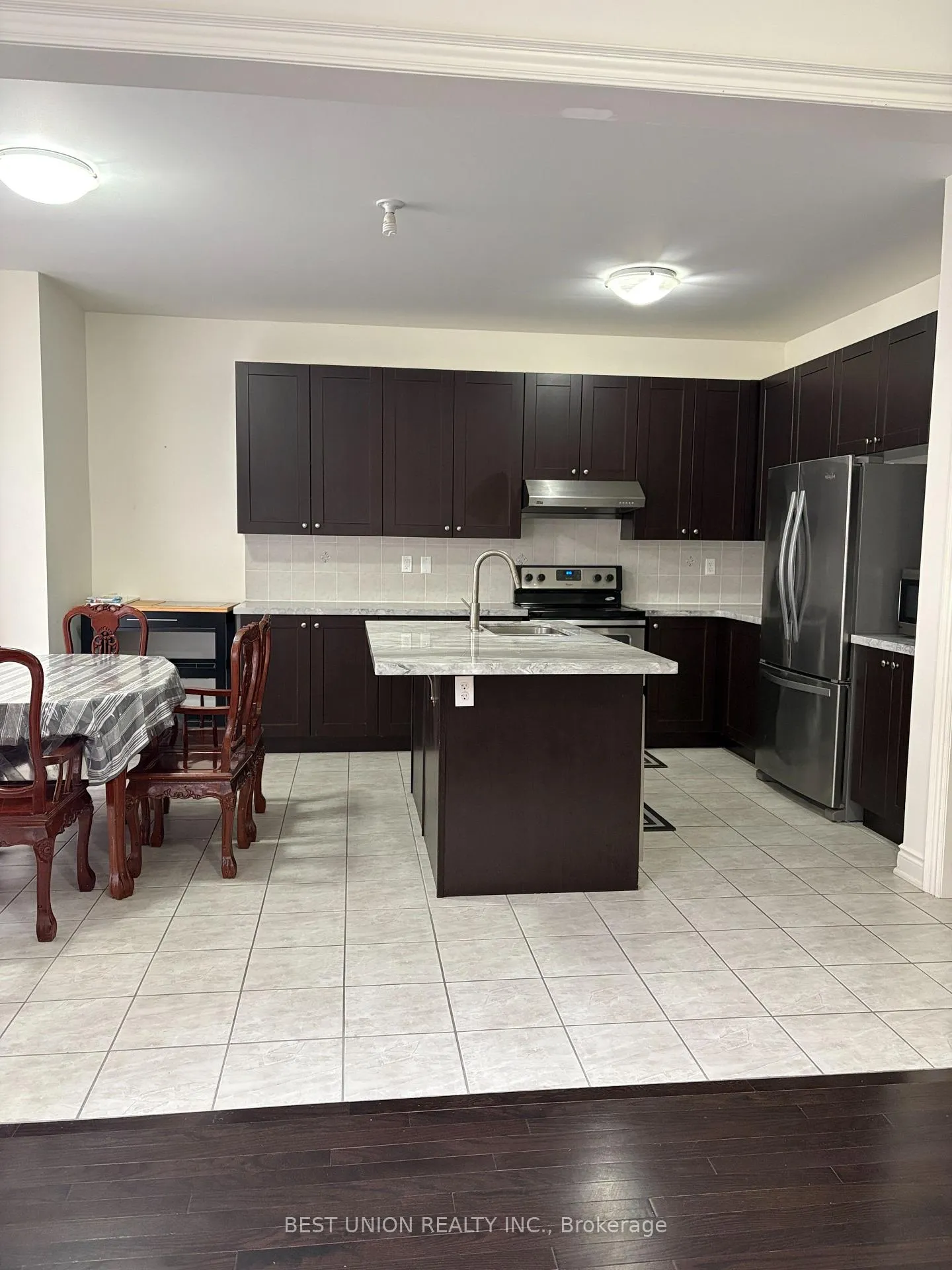 Photo 21 of 52 Manila Street, Markham, Berczy — HOMEH