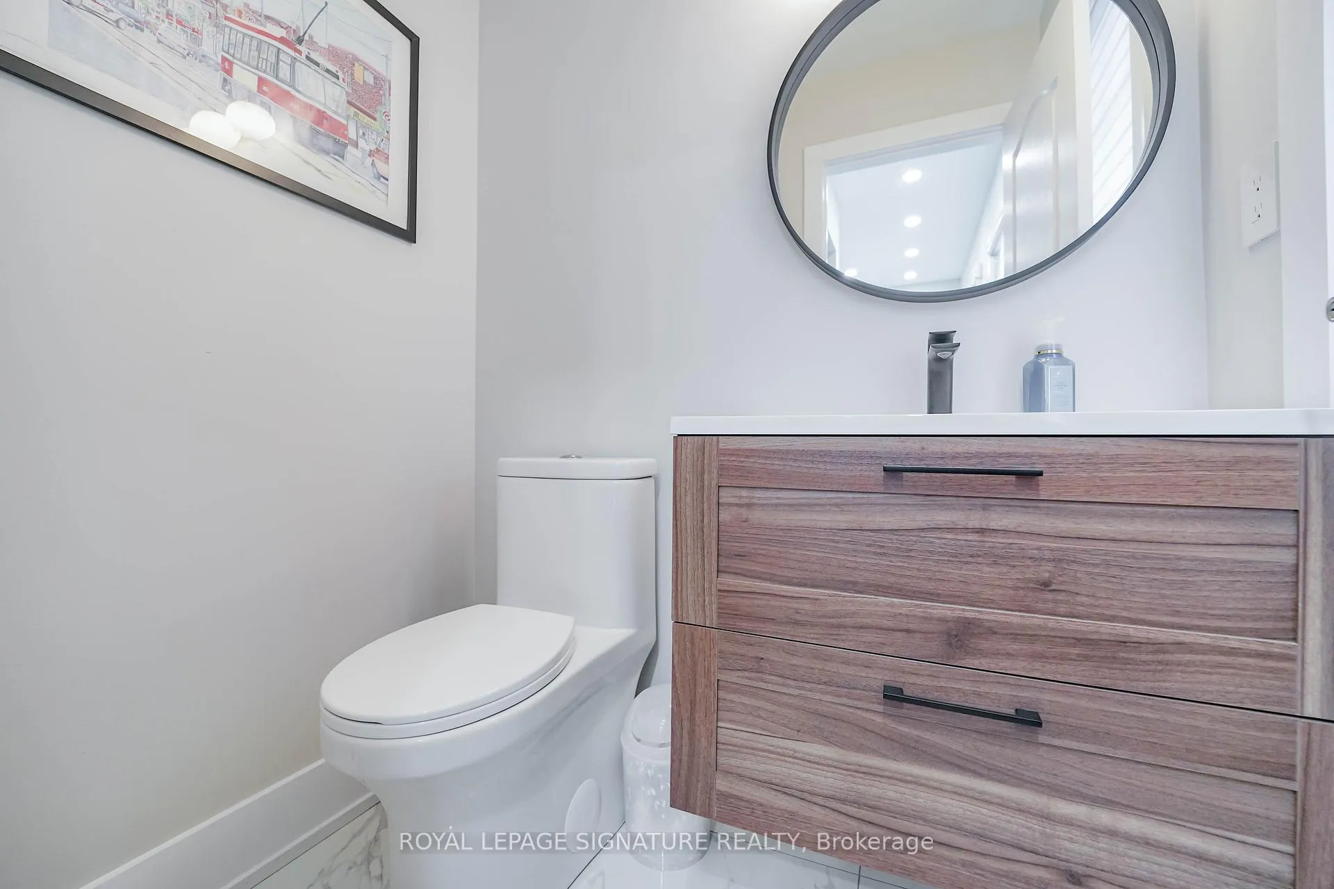 Photo 7 of 80 Kidd Crescent, New Tecumseth, Alliston — HOMEH