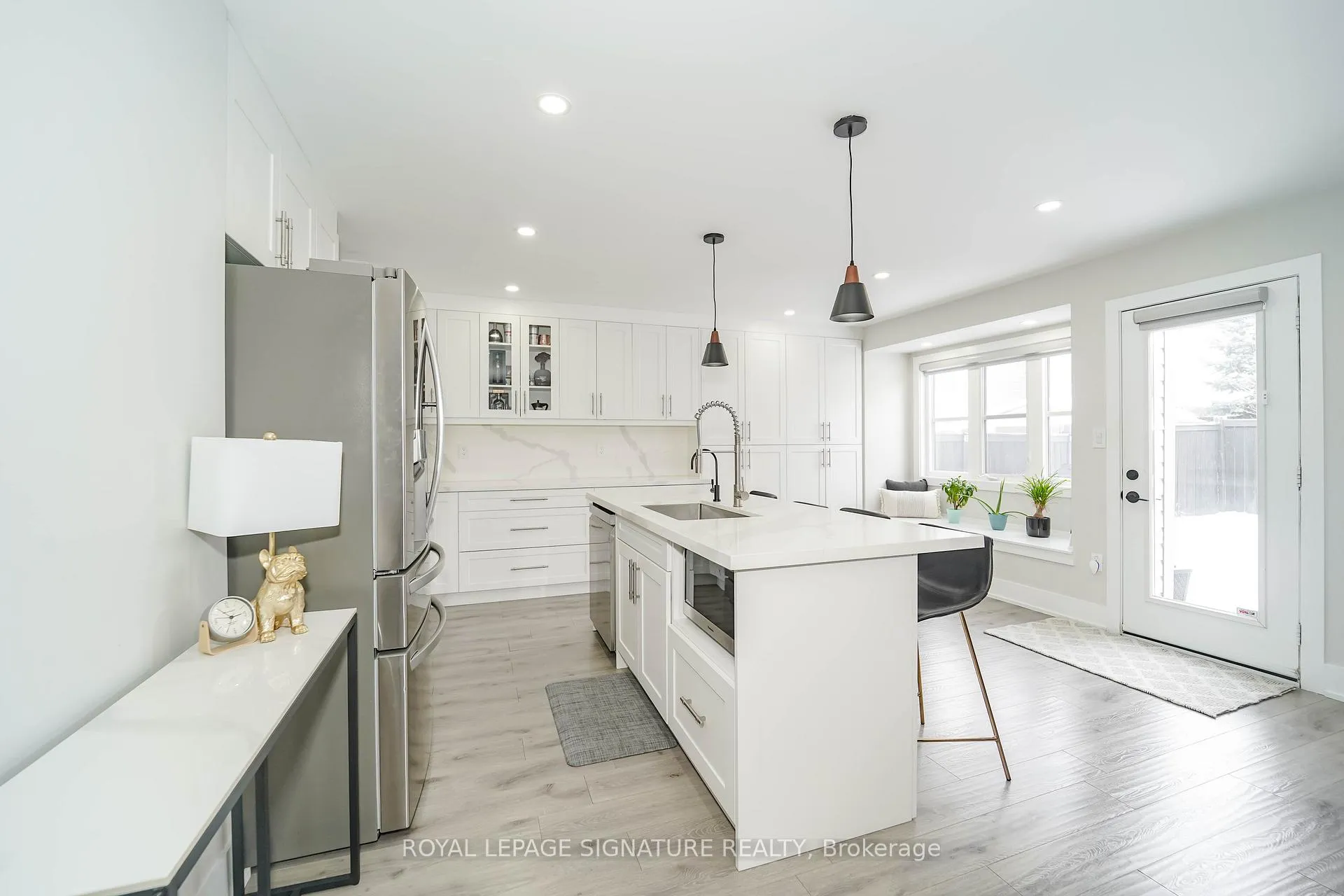 Photo 15 of 80 Kidd Crescent, New Tecumseth, Alliston — HOMEH