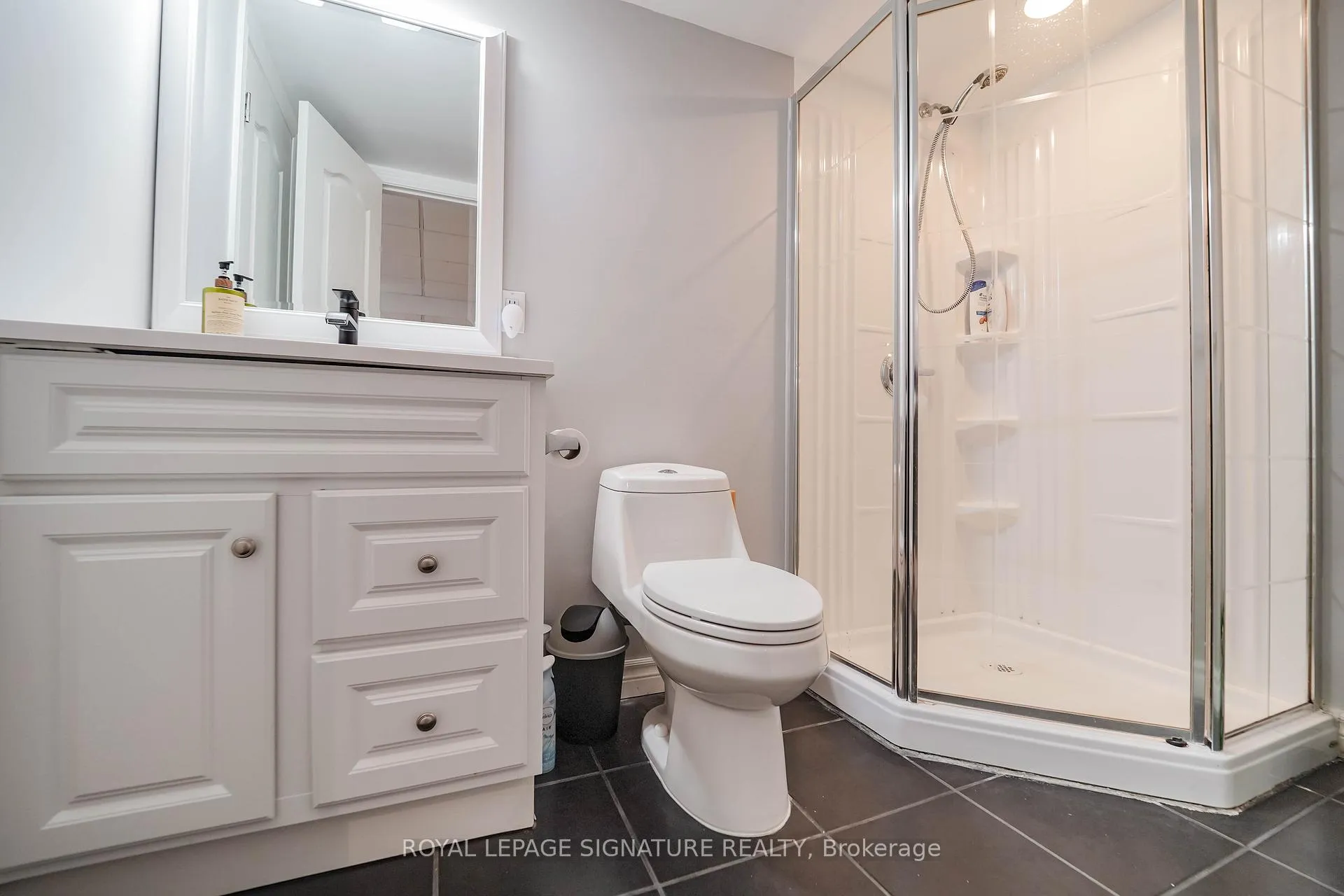Photo 39 of 80 Kidd Crescent, New Tecumseth, Alliston — HOMEH
