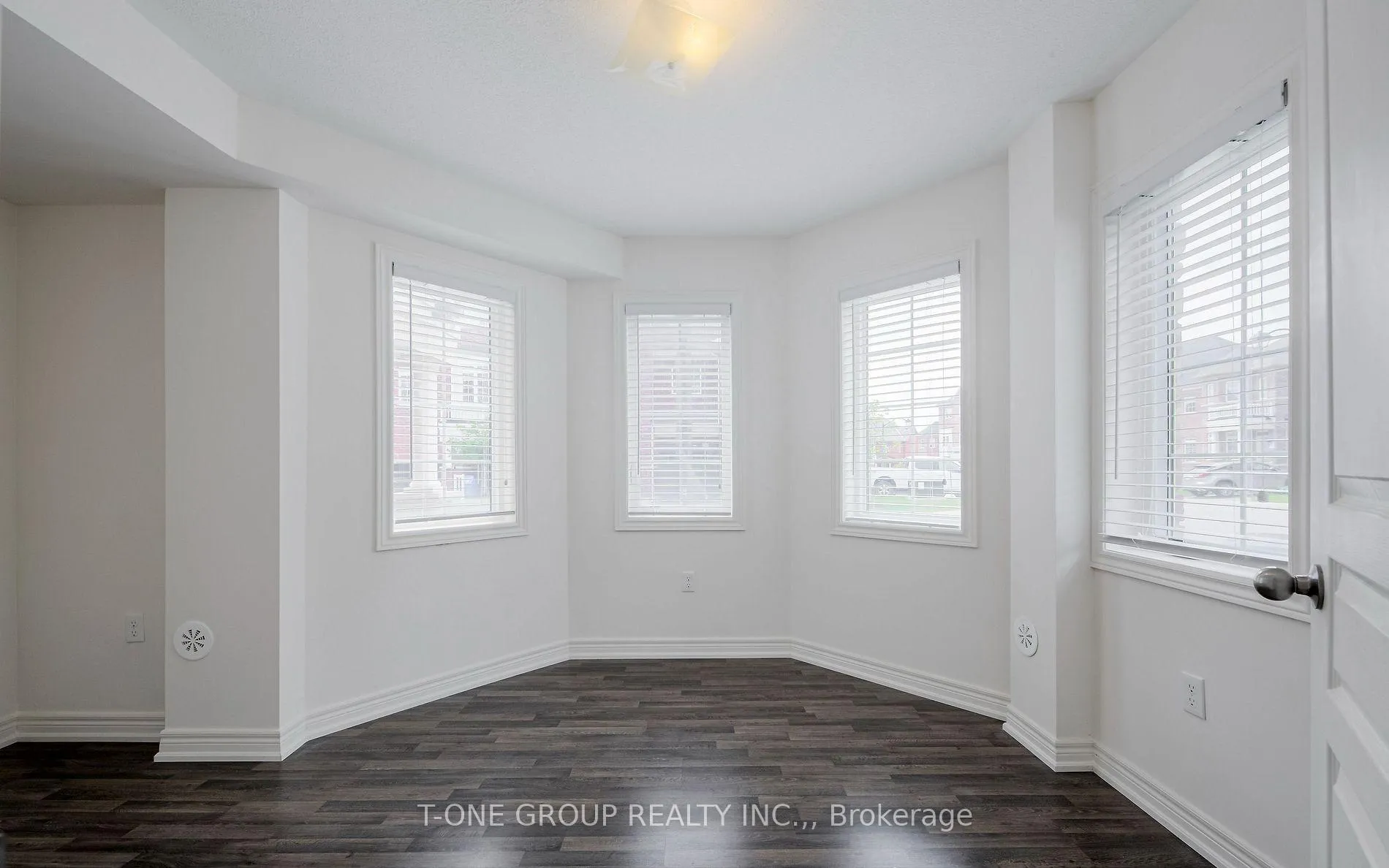 Photo 32 of Unit 128, 31 Fanny Grove, Markham, Greensborough — HOMEH