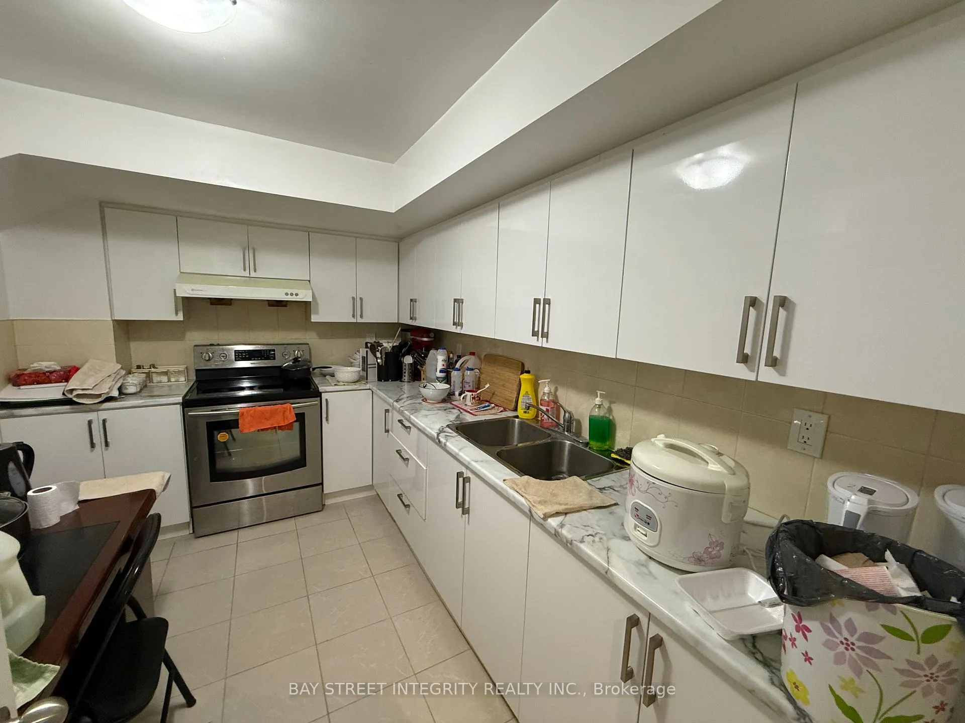 Photo 6 of Unit #1, 28 Carolina Rose Crescent, Markham, Wismer — HOMEH