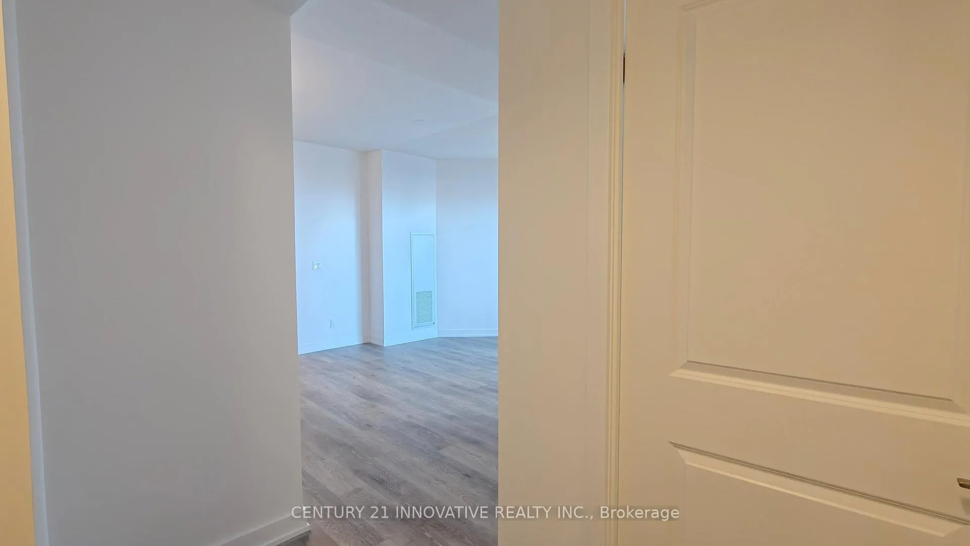 Photo 3 of Unit 201, 1010 Sandy Beach Road, Pickering, Bay Ridges — HOMEH