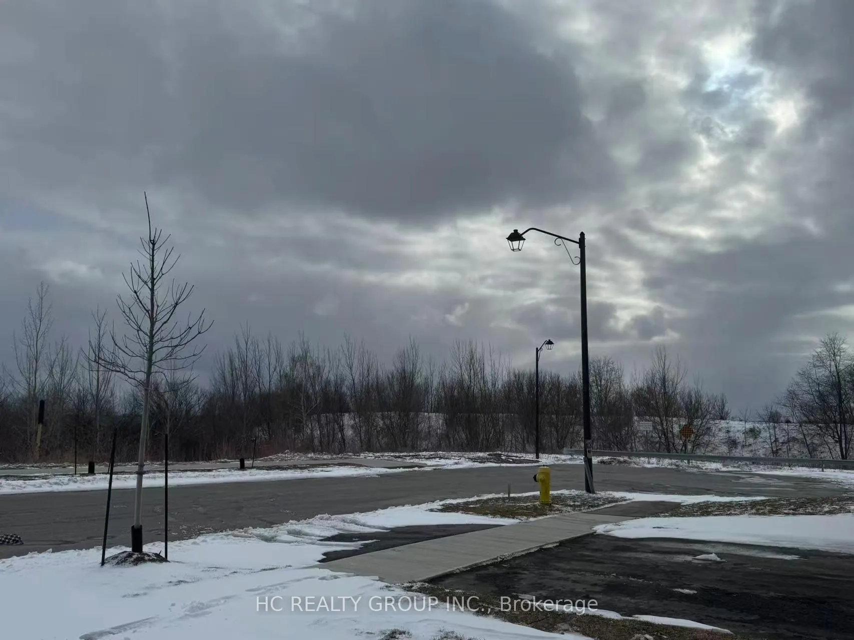Photo 2 of 664 Grand Ridge Avenue, Oshawa, Pinecrest — HOMEH