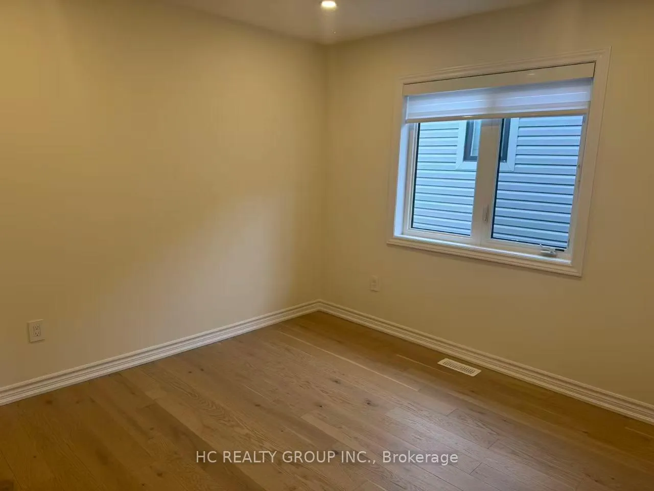 Photo 14 of 664 Grand Ridge Avenue, Oshawa, Pinecrest — HOMEH