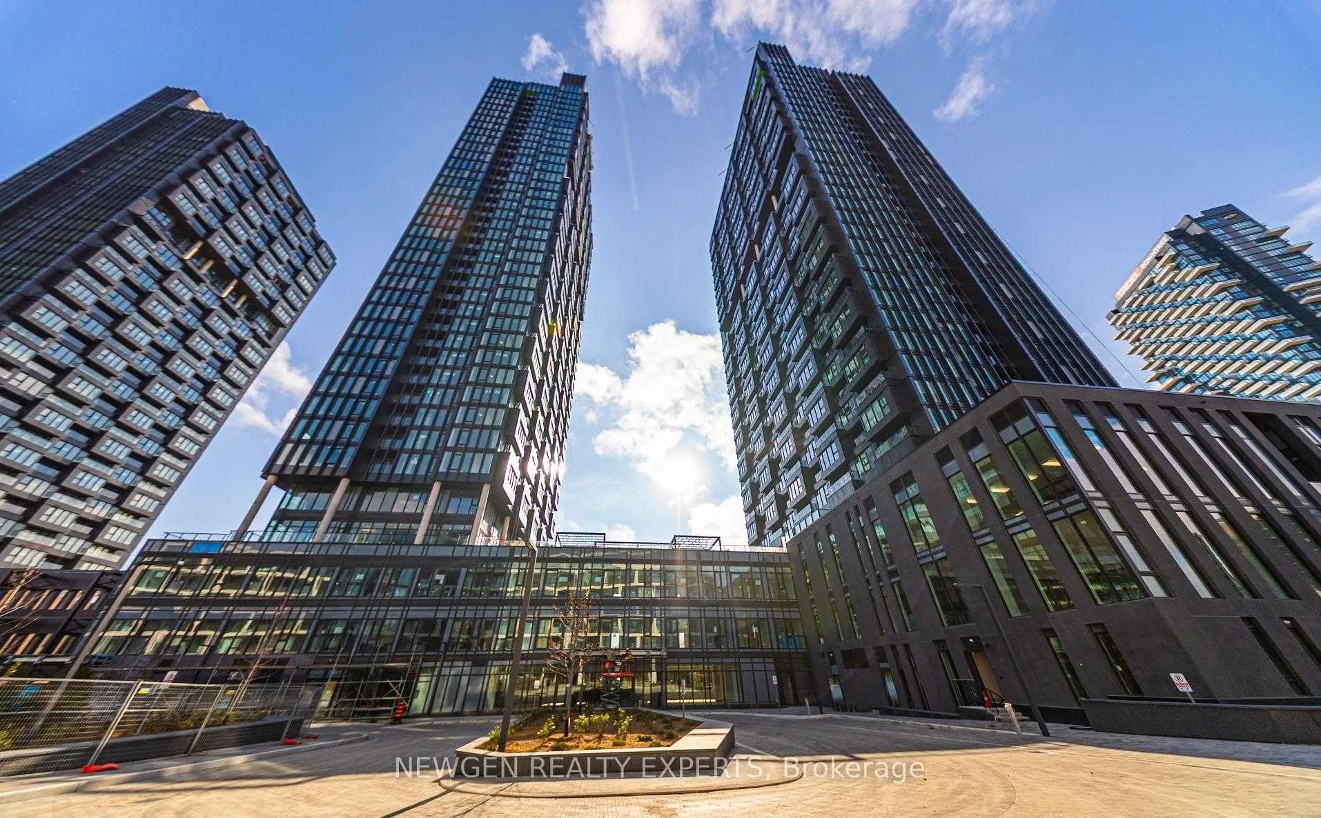 Front of Unit 2406, 1 Quarrington Lane
