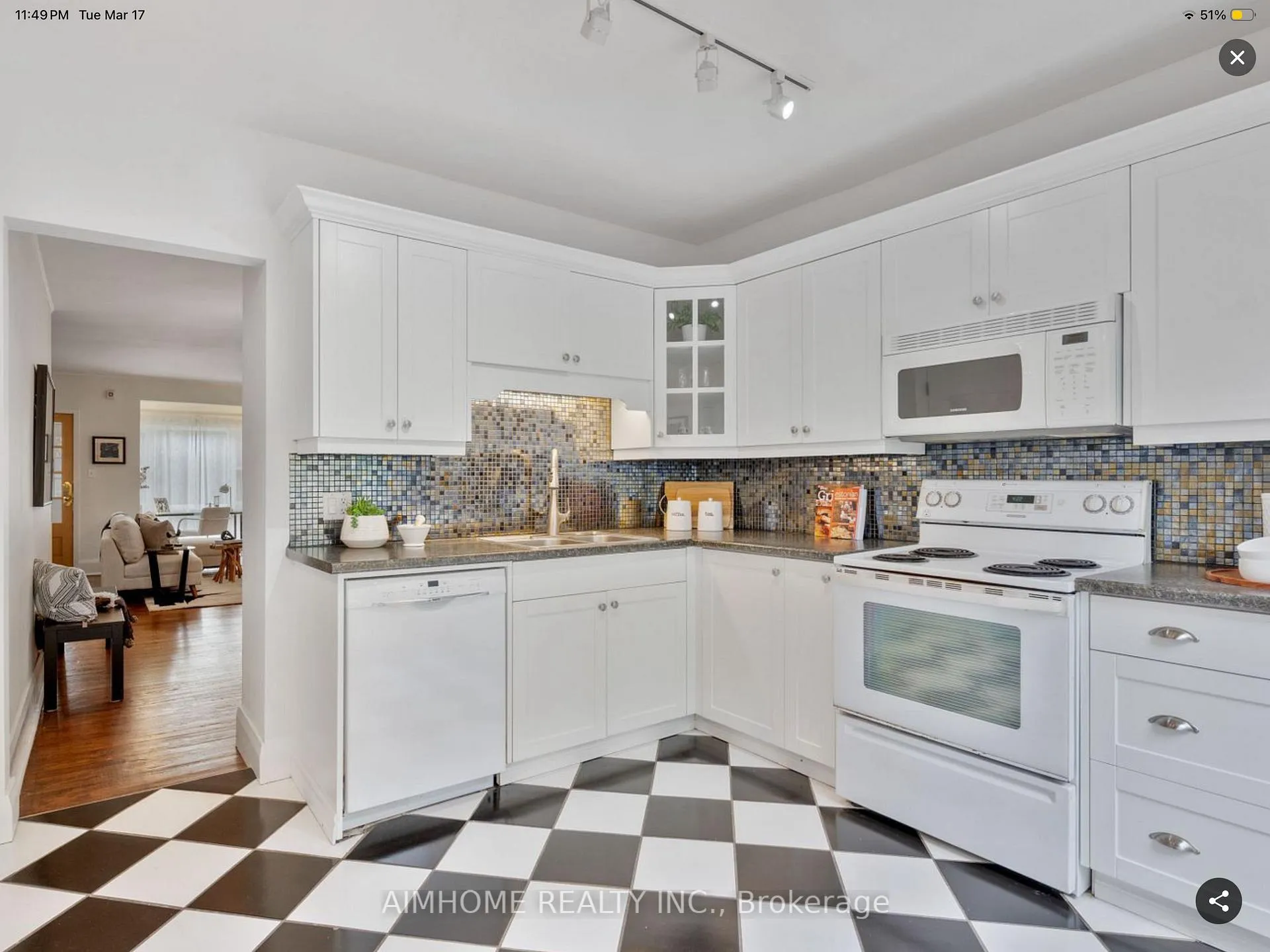 Photo 7 of 179 Gamble Avenue, Toronto, East York — HOMEH