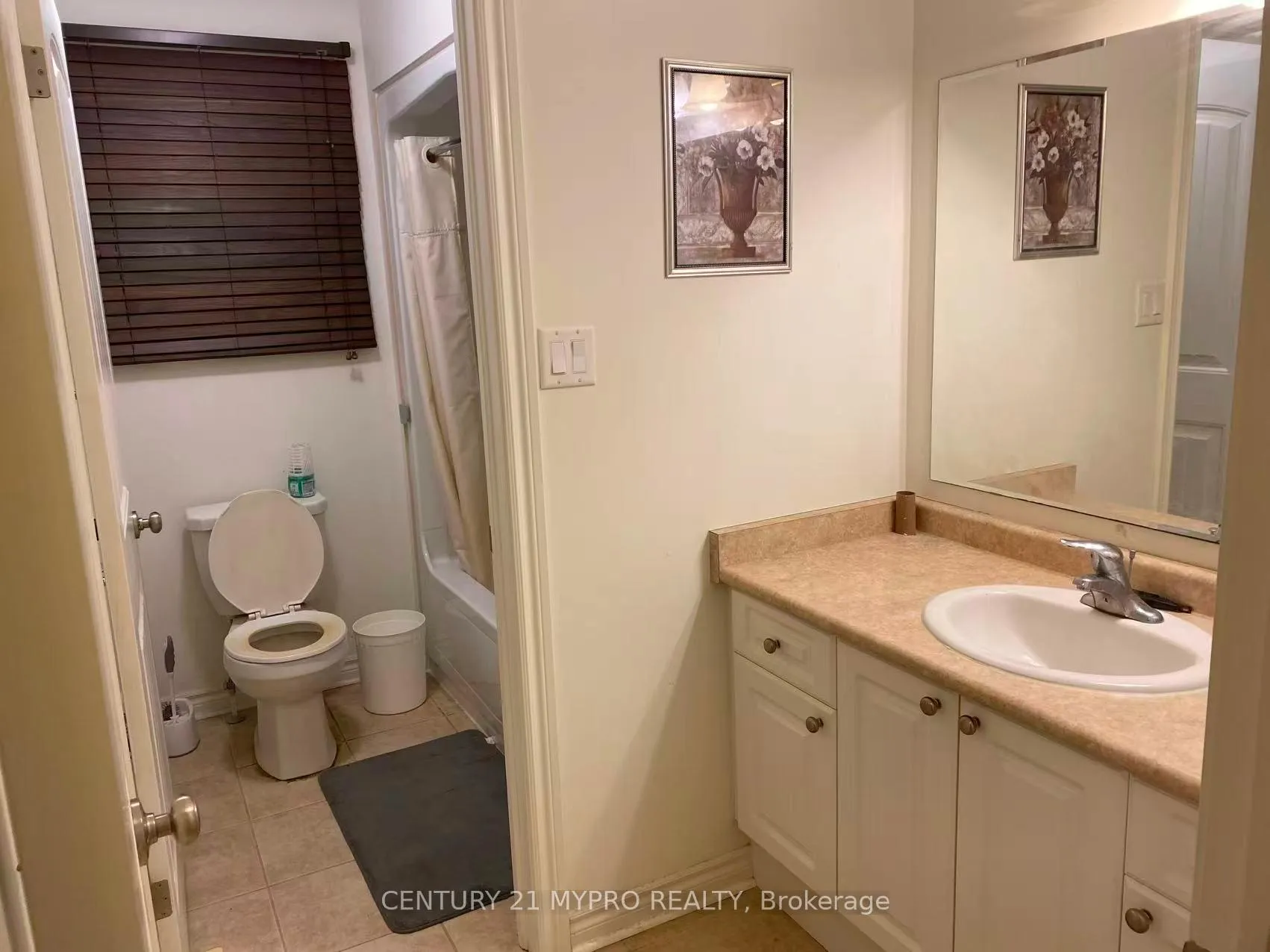 Photo 5 of 315 Colonial Drive, Guelph, Pineridge/Westminster Woods — HOMEH