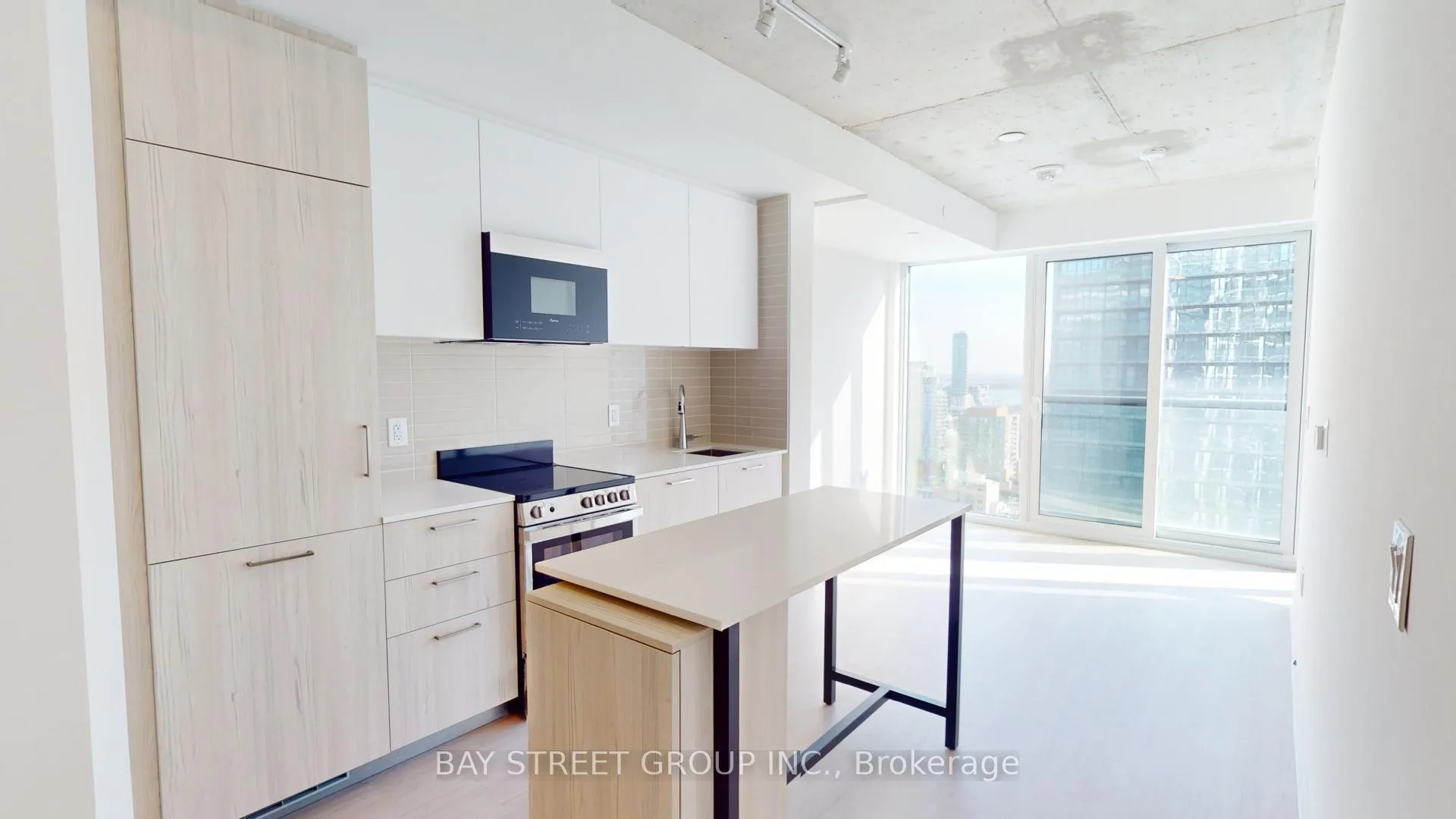 Photo 6 of Unit 2503, 65 Mutual Street, Toronto, Church-Yonge Corridor — HOMEH