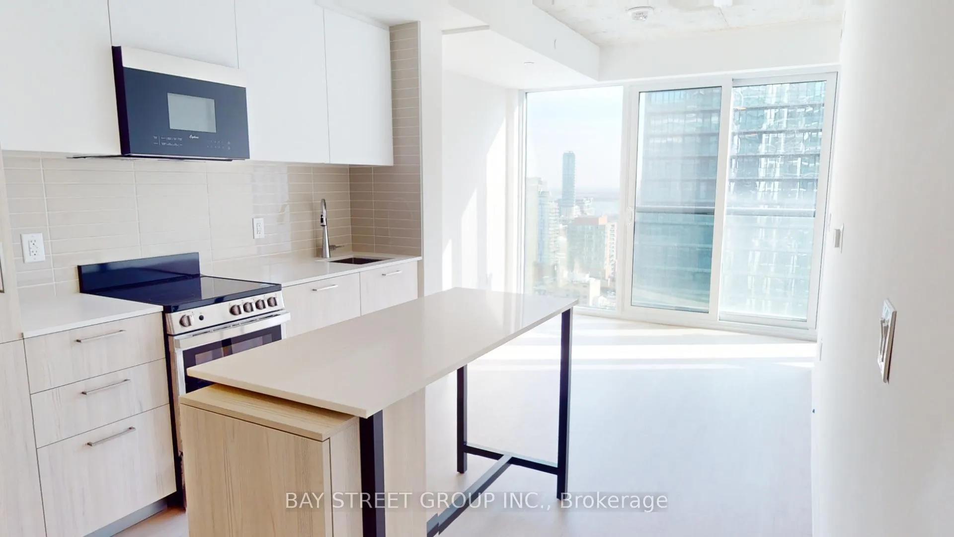 Photo 9 of Unit 2503, 65 Mutual Street, Toronto, Church-Yonge Corridor — HOMEH