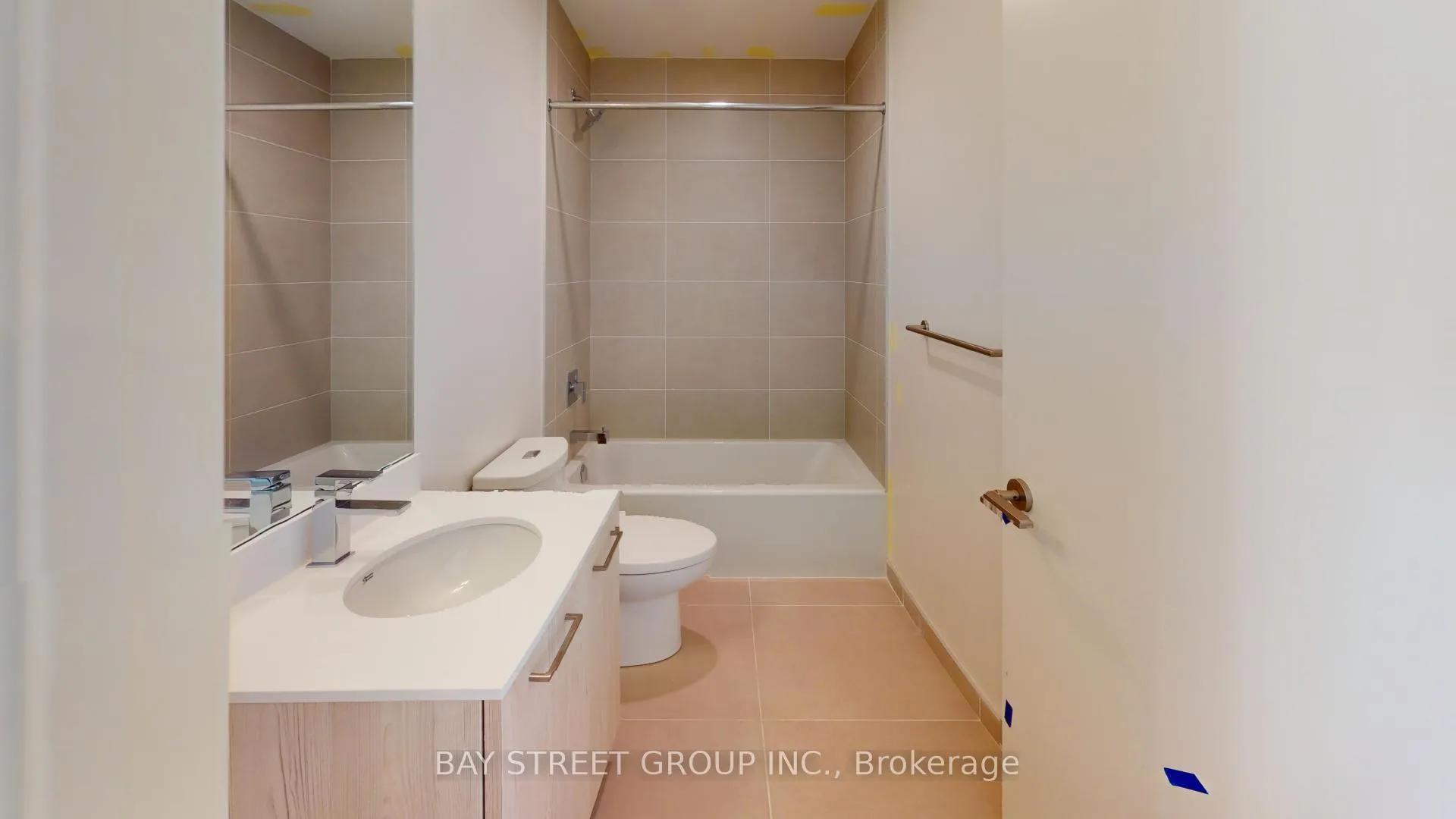Photo 10 of Unit 2503, 65 Mutual Street, Toronto, Church-Yonge Corridor — HOMEH