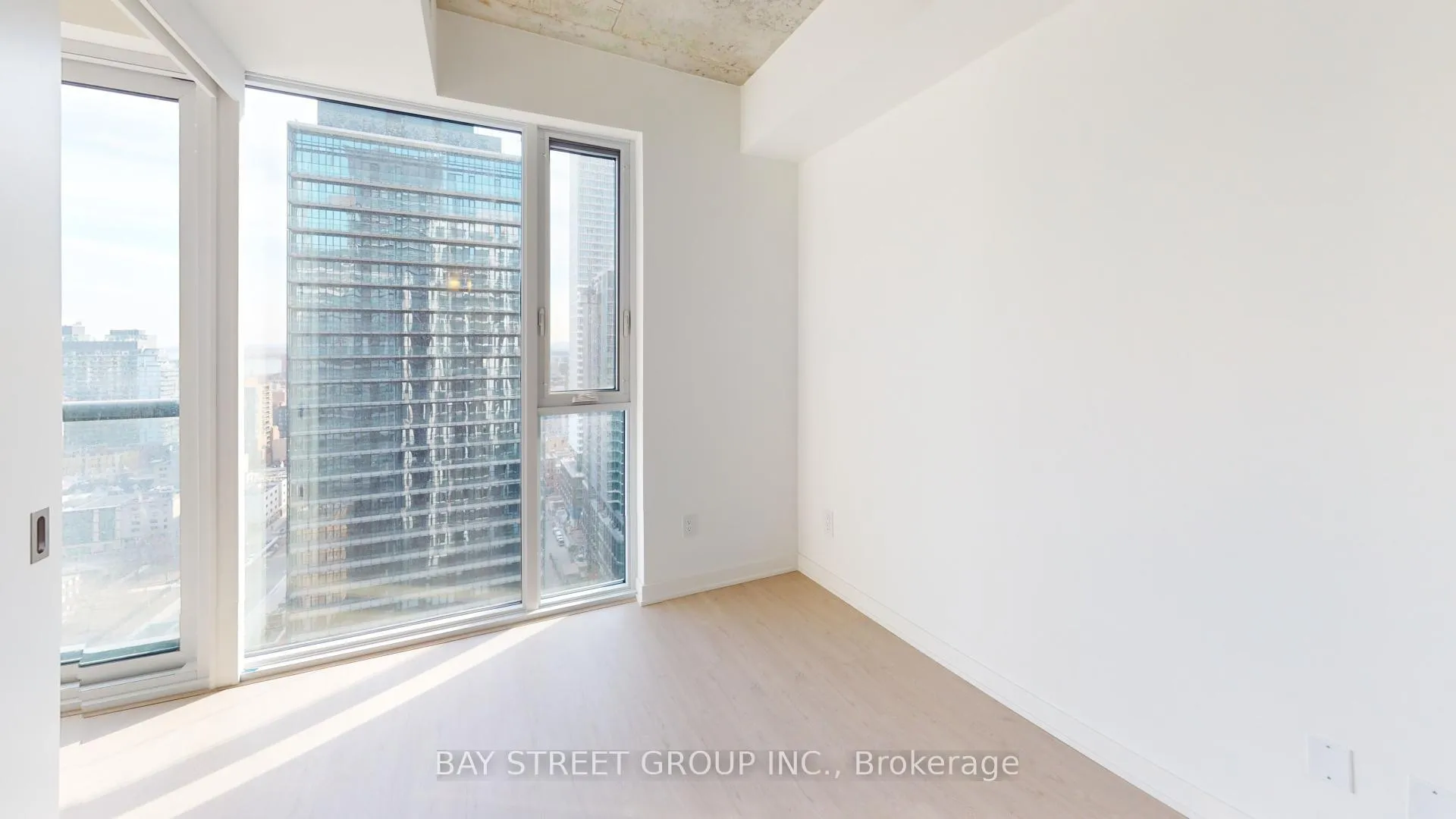 Photo 12 of Unit 2503, 65 Mutual Street, Toronto, Church-Yonge Corridor — HOMEH