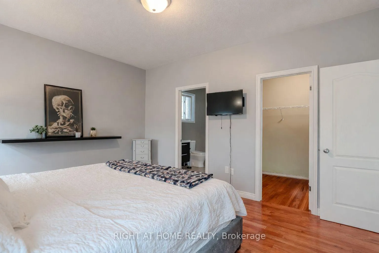 Photo 13 of 301 Mud Street E, Hamilton, Rural Stoney Creek — HOMEH