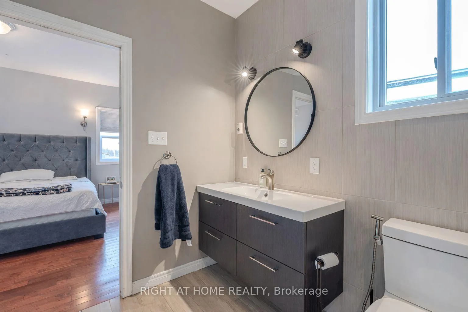 Photo 14 of 301 Mud Street E, Hamilton, Rural Stoney Creek — HOMEH
