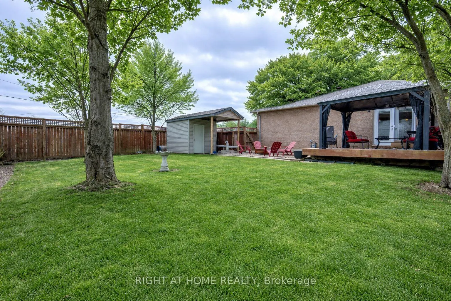 Photo 28 of 301 Mud Street E, Hamilton, Rural Stoney Creek — HOMEH