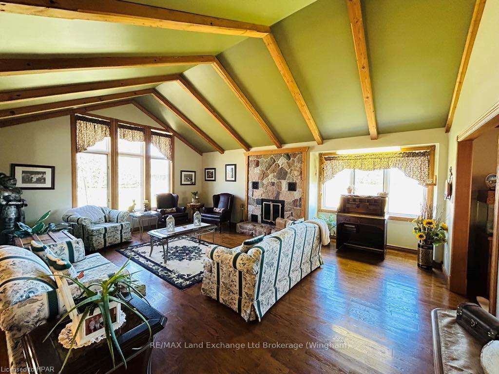 Photo 12 of 84332 Mcnabb Line, Huron East, Grey — HOMEH
