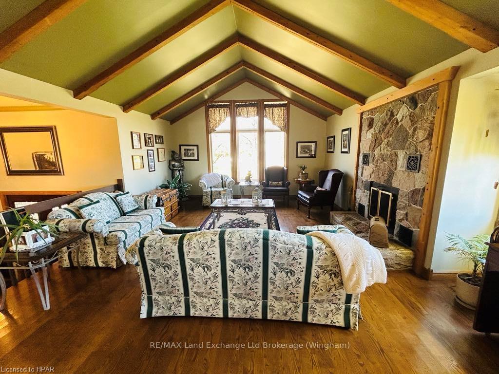 Photo 13 of 84332 Mcnabb Line, Huron East, Grey — HOMEH