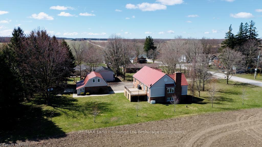 Photo 33 of 84332 Mcnabb Line, Huron East, Grey — HOMEH
