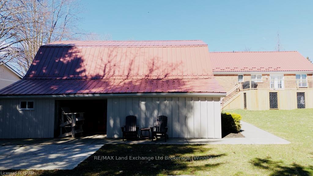 Photo 38 of 84332 Mcnabb Line, Huron East, Grey — HOMEH