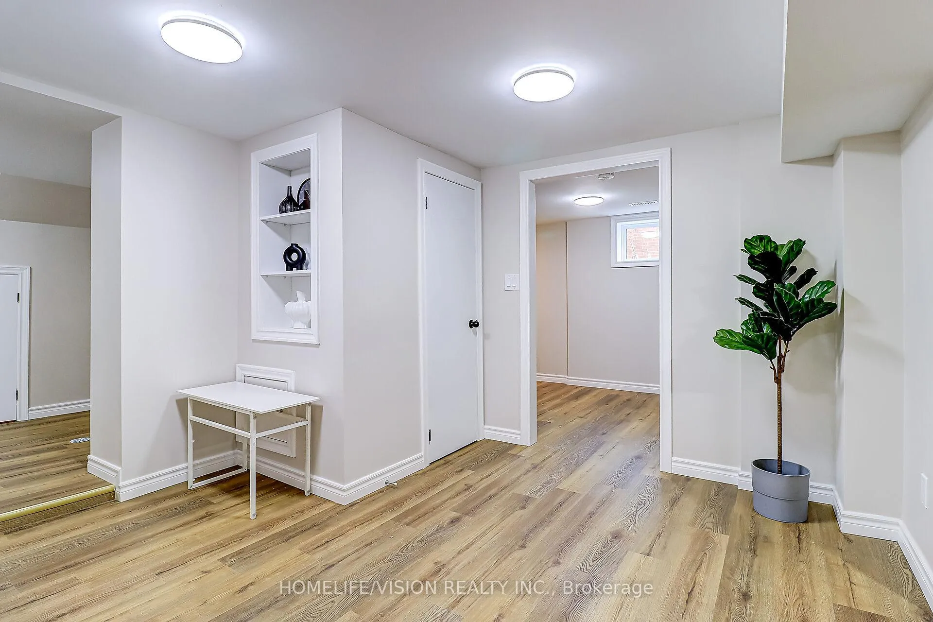Photo 30 of 1113 Green Street, Whitby, Downtown Whitby — HOMEH