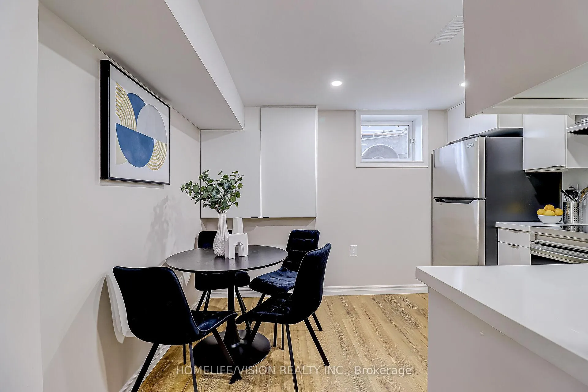 Photo 37 of 1113 Green Street, Whitby, Downtown Whitby — HOMEH