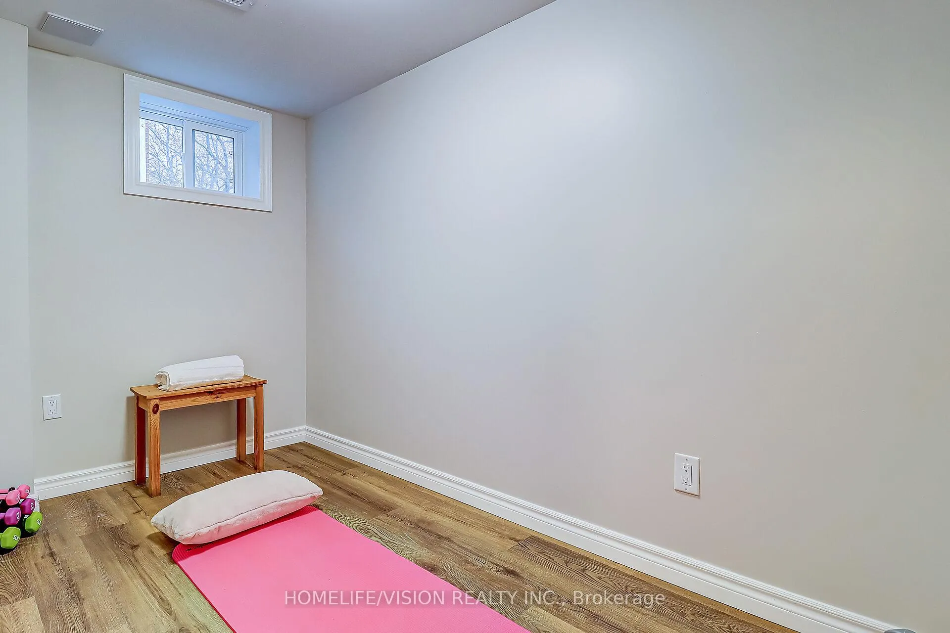 Photo 45 of 1113 Green Street, Whitby, Downtown Whitby — HOMEH