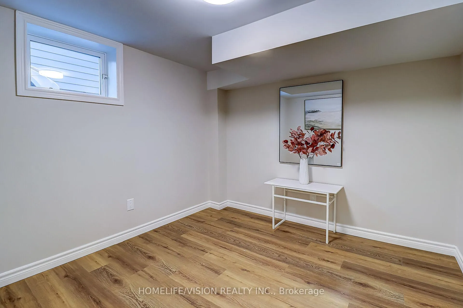 Photo 46 of 1113 Green Street, Whitby, Downtown Whitby — HOMEH