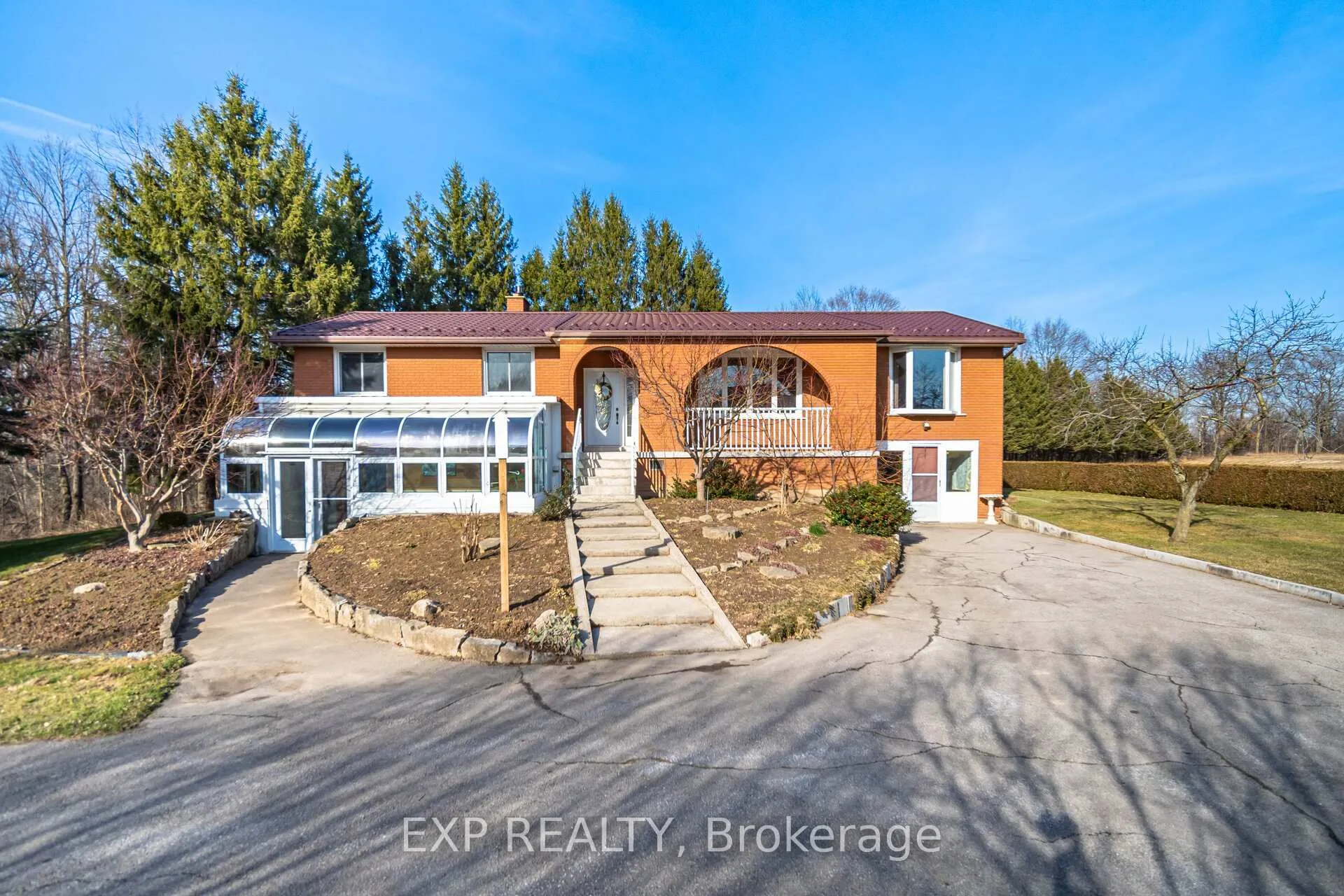 Photo 5 of 1243 5 Highway W, Hamilton, Rural Flamborough — HOMEH
