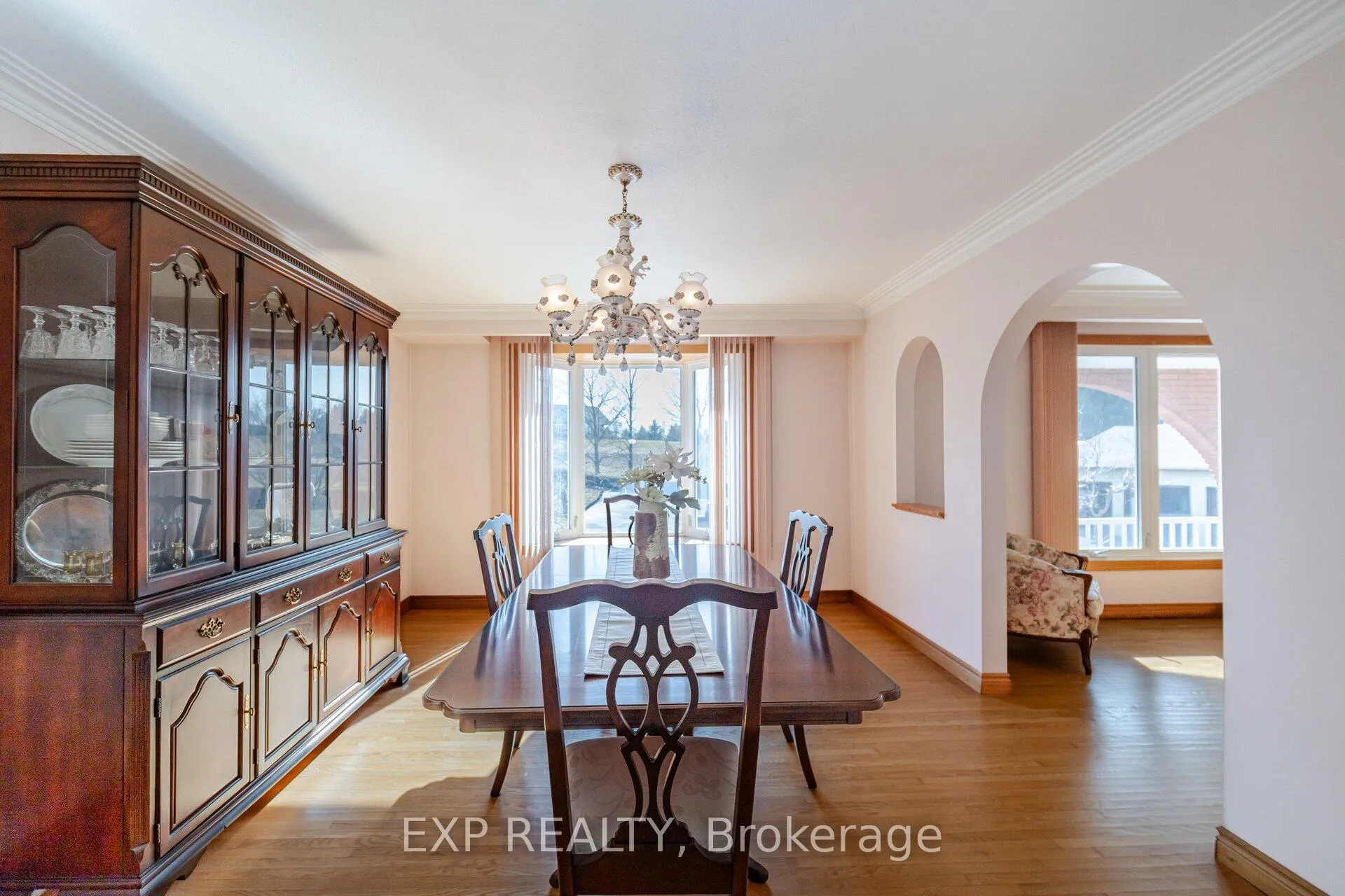Photo 10 of 1243 5 Highway W, Hamilton, Rural Flamborough — HOMEH