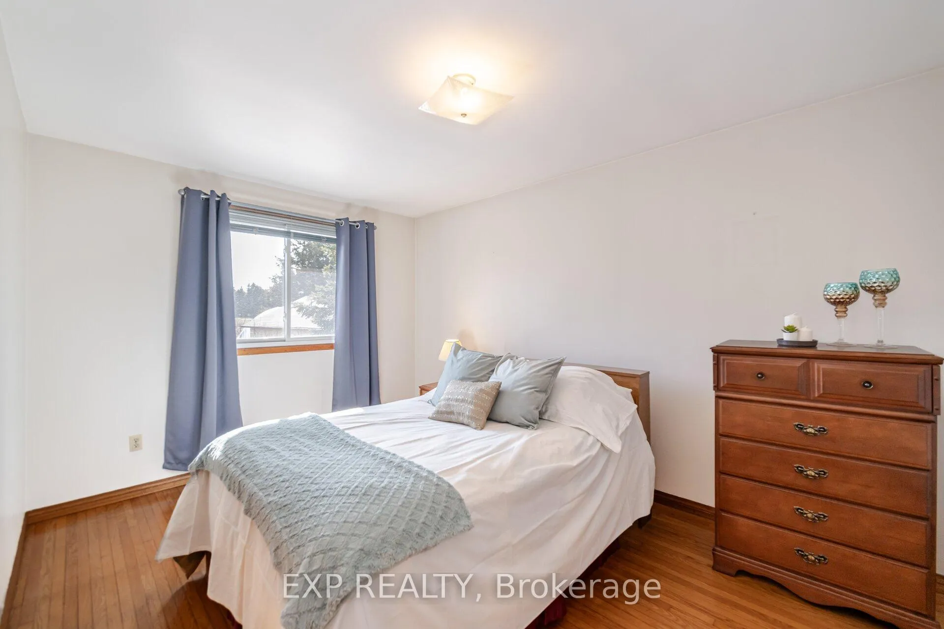 Photo 15 of 1243 5 Highway W, Hamilton, Rural Flamborough — HOMEH