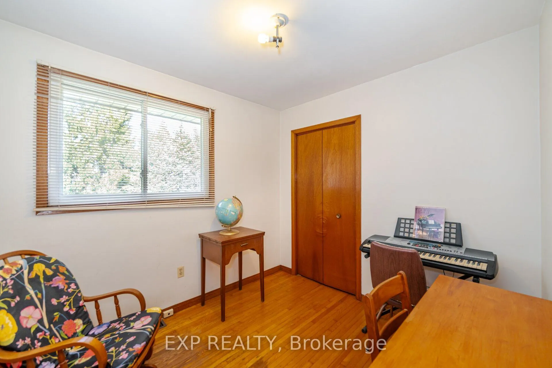 Photo 17 of 1243 5 Highway W, Hamilton, Rural Flamborough — HOMEH